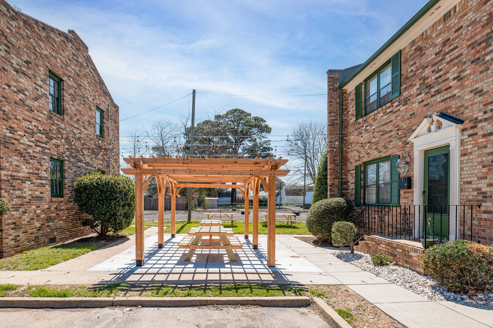 RES TRI 03202026 719 Bayview Exteriors 5-X4.jpg