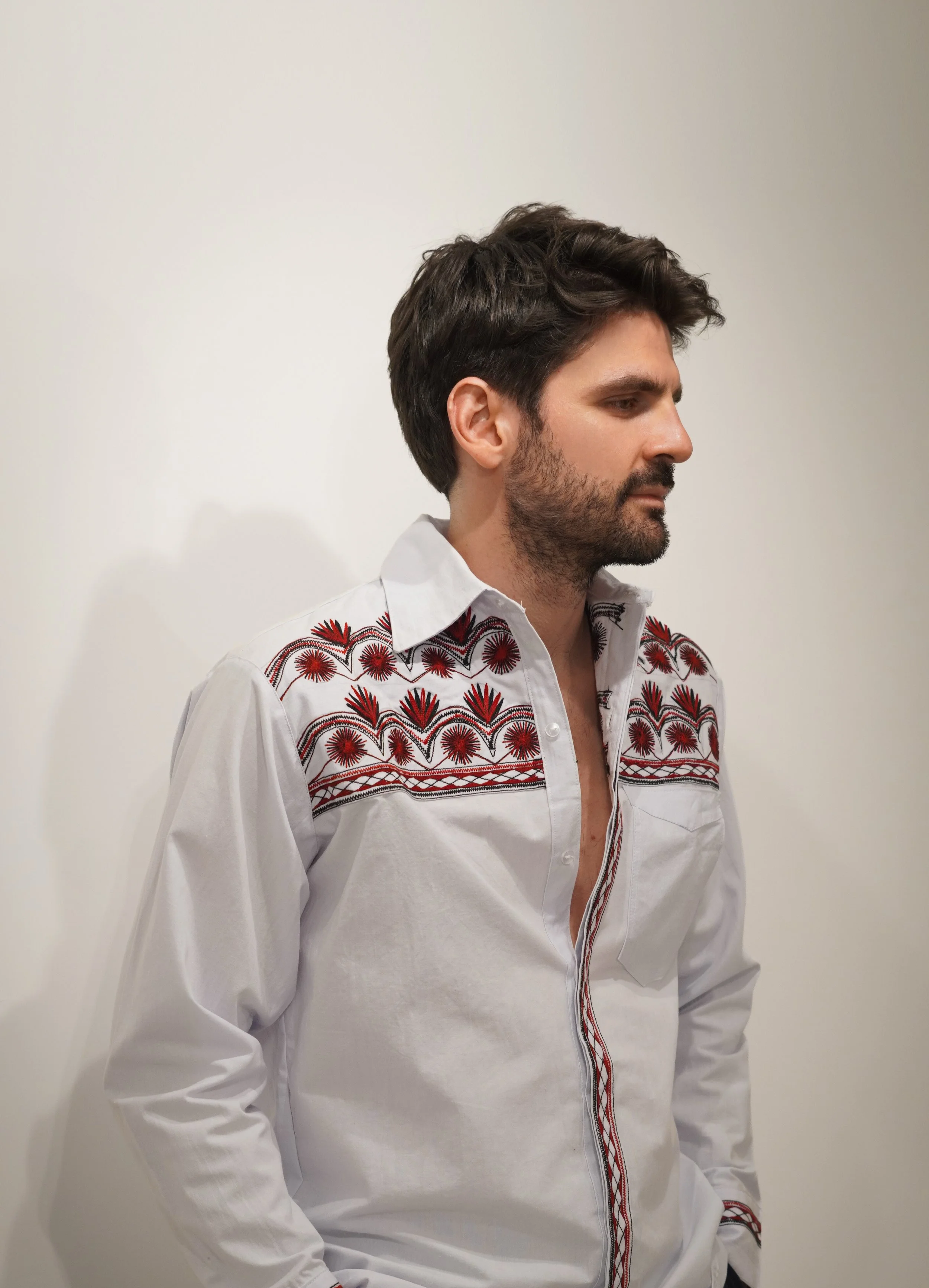 Monte+Rojo+Shirt+2.png