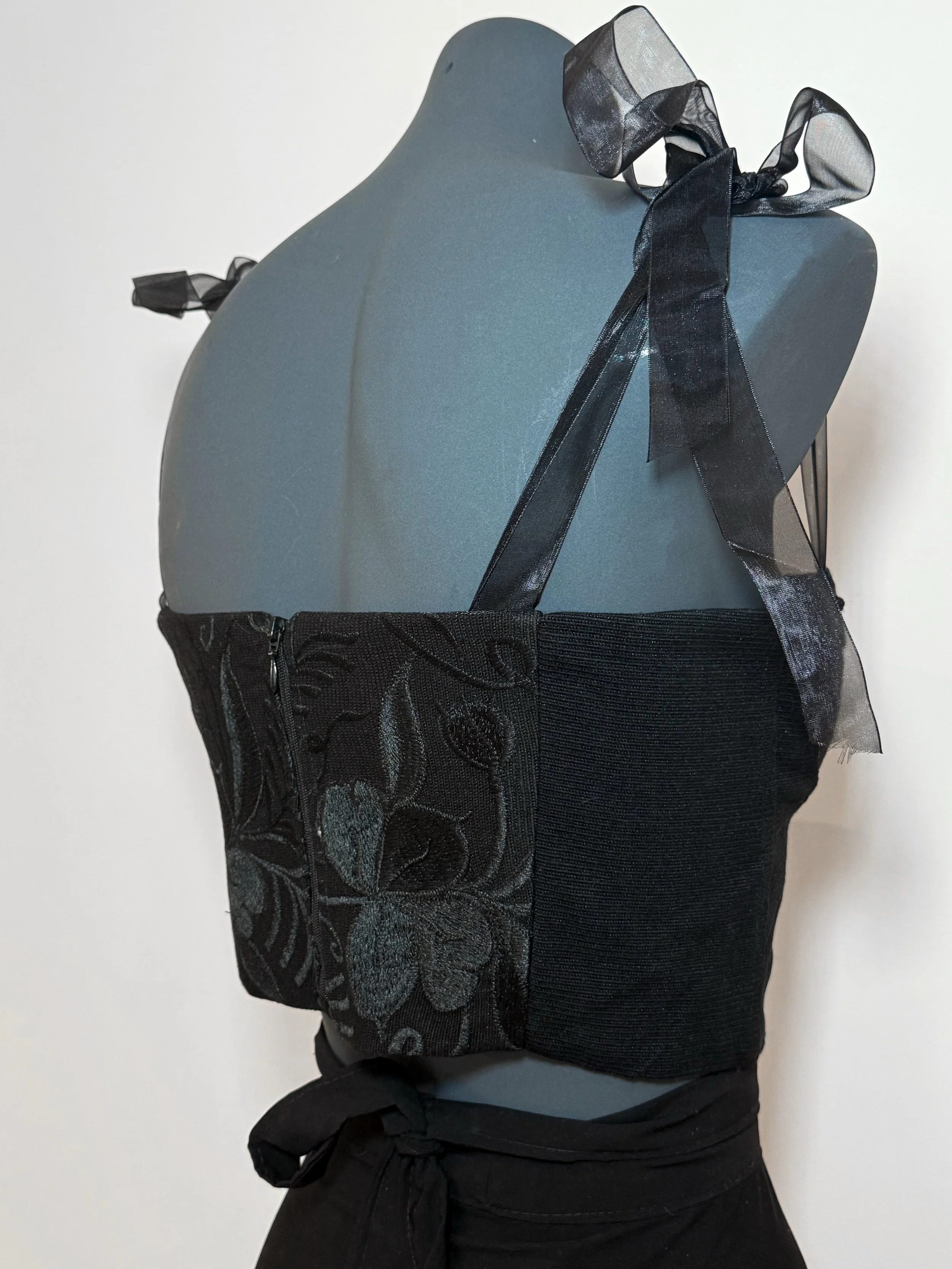 Voile de Nuit corset3.JPG