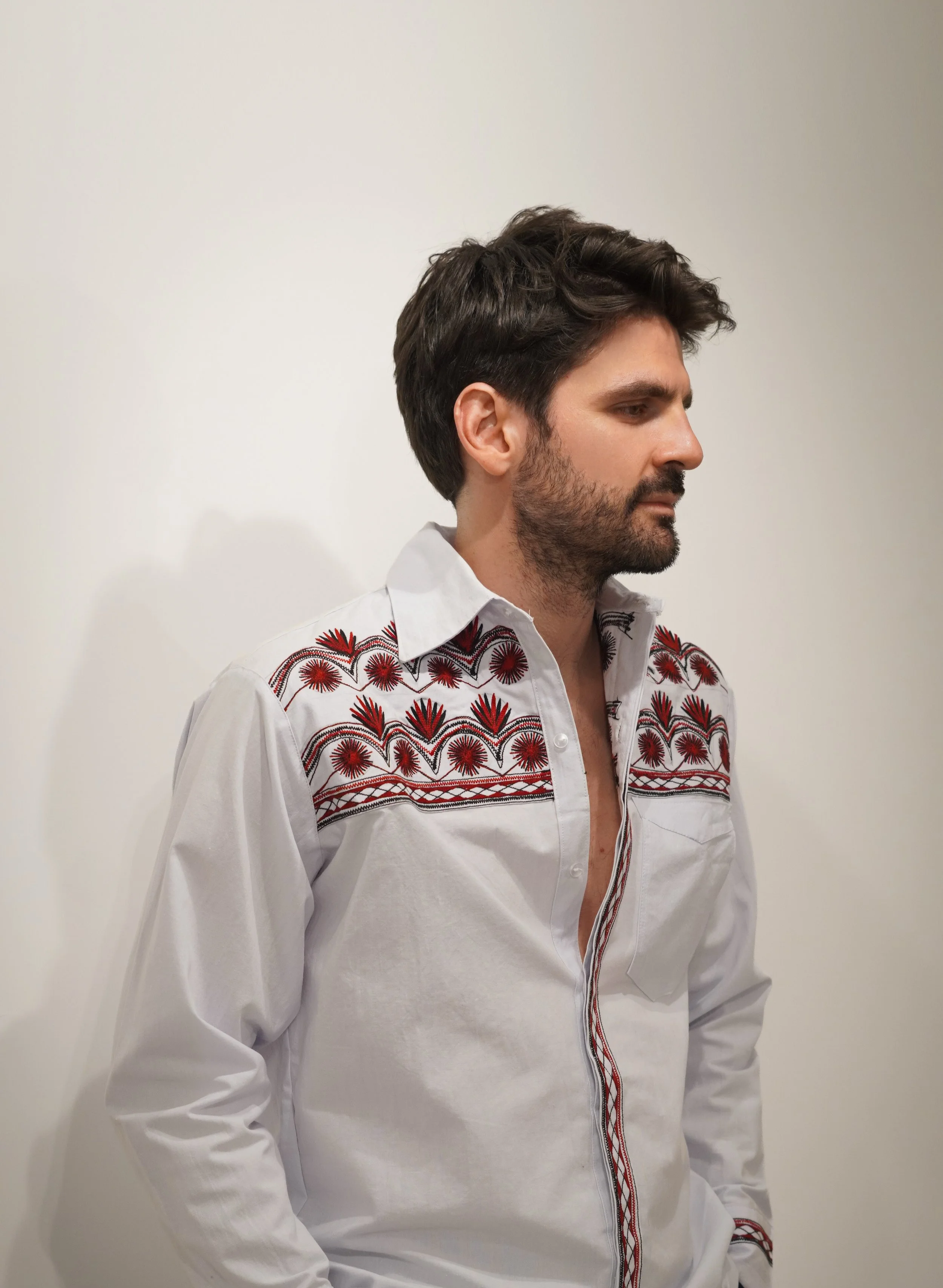 Monte+Rojo+Shirt+2.png