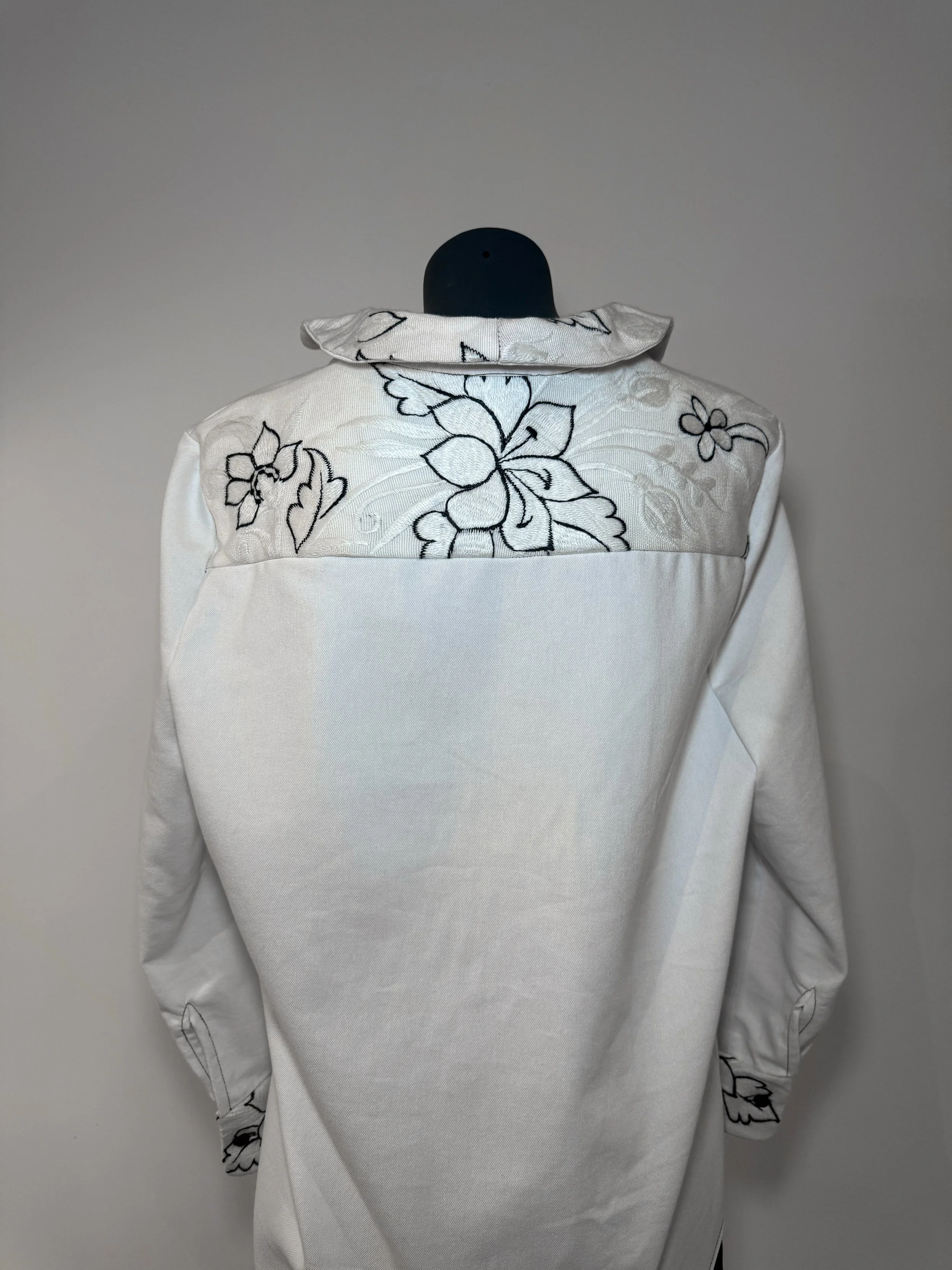 Fil de Fleur shirt3.JPG