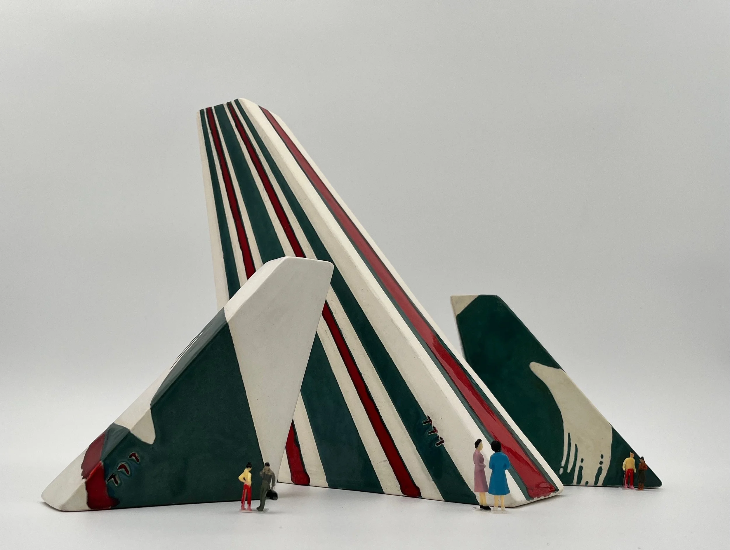 Betsies
CX 777
h. 6.5cm, h. 13cm, h. 26cm