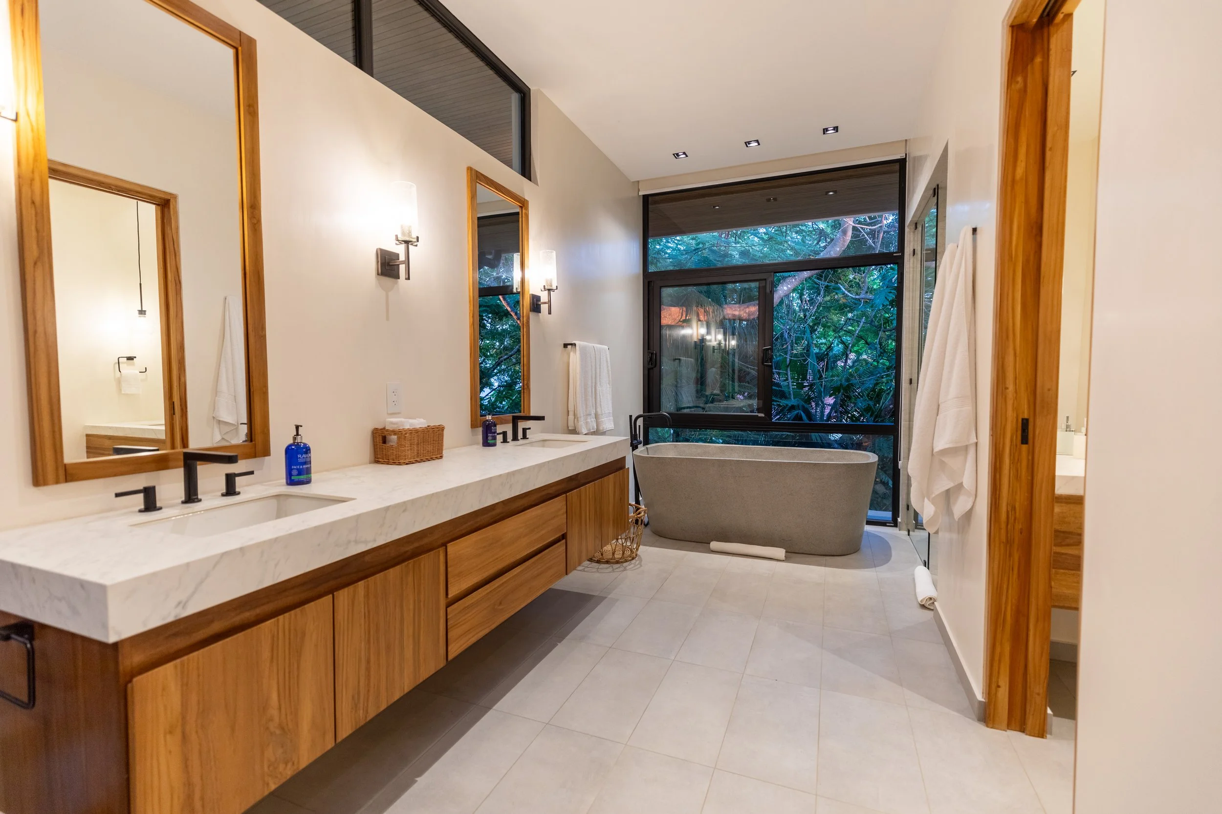 9E2A3975-HDR.jpg