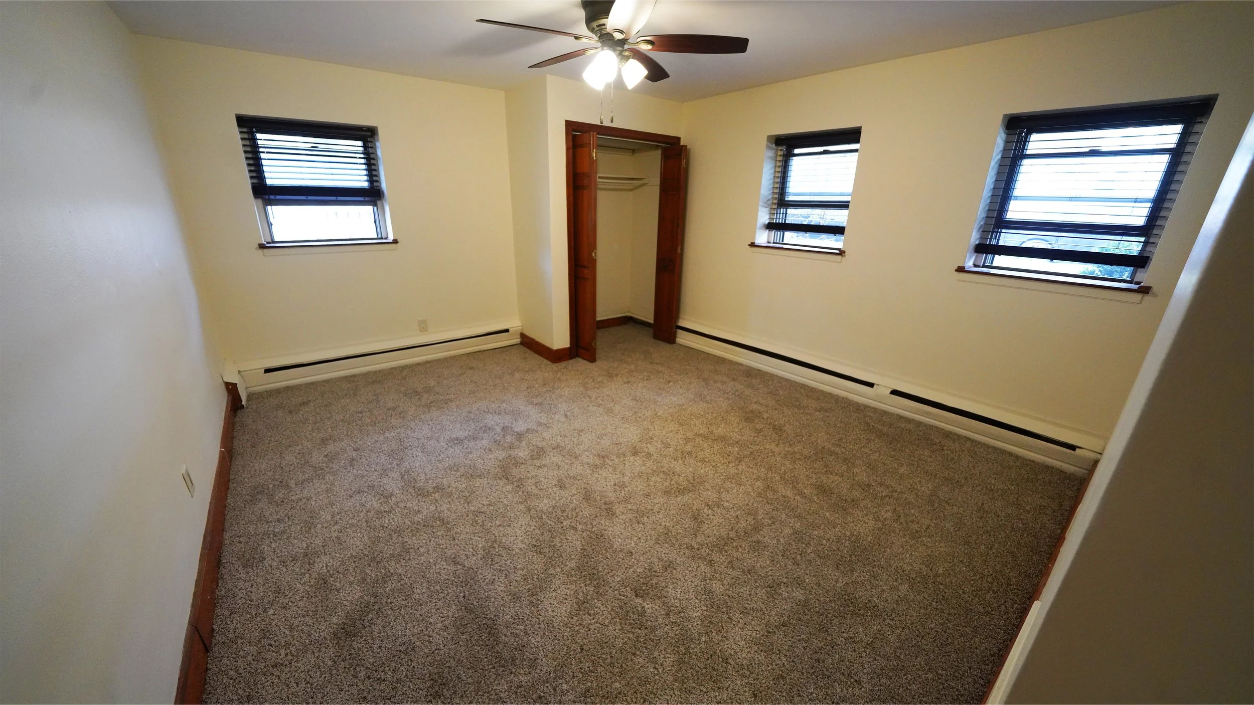 388-10 bedroom .jpg