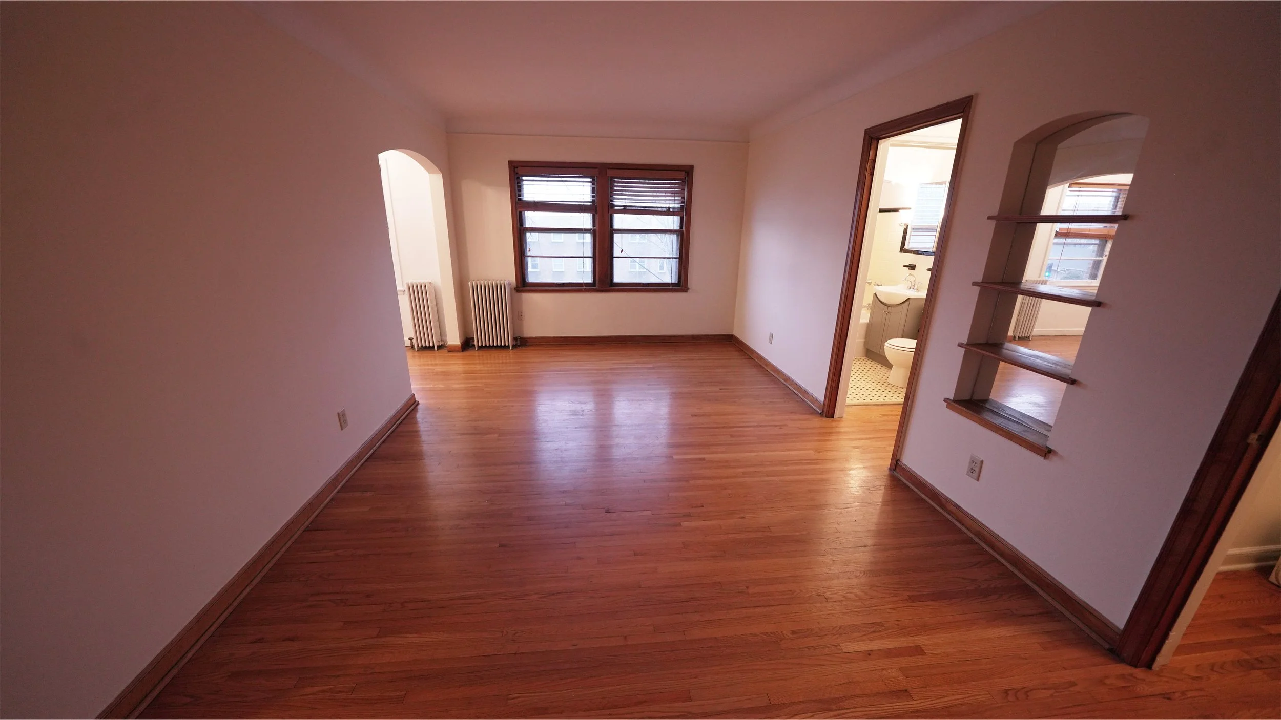 1817-204 living room2.jpg