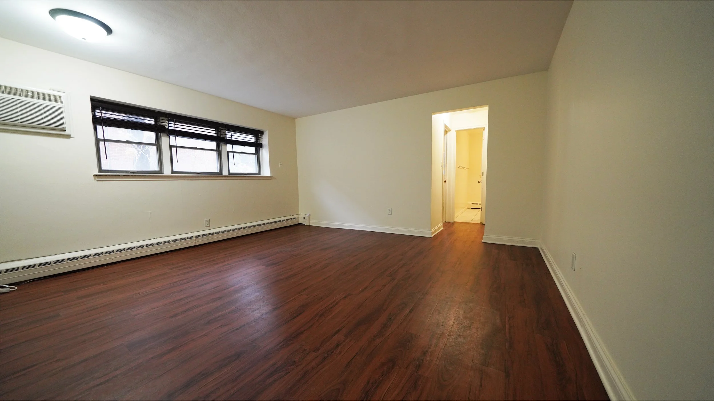 388-9 living room2.jpg