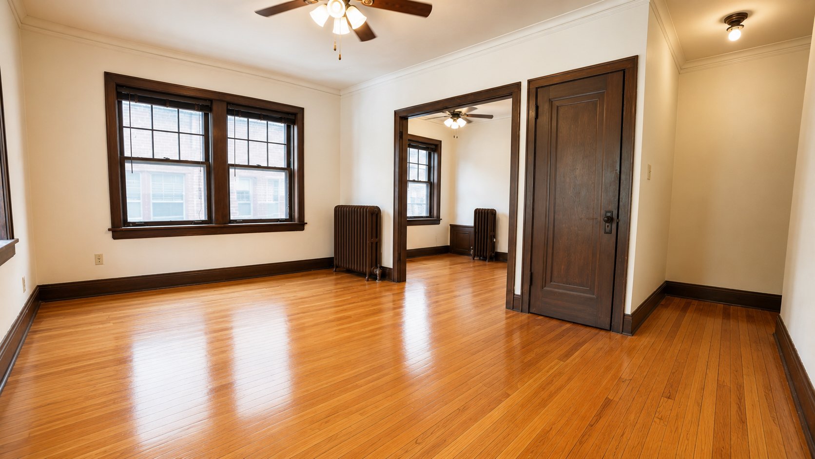 1853 living room2.jpg