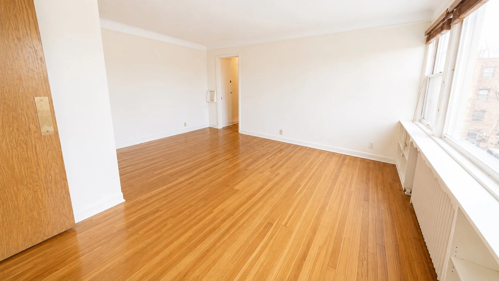 555 living room4.jpg