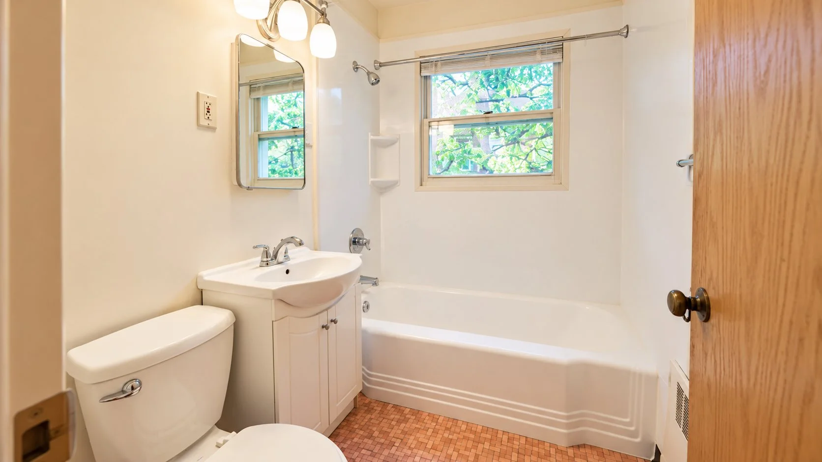 1837-11 bathroom.jpg