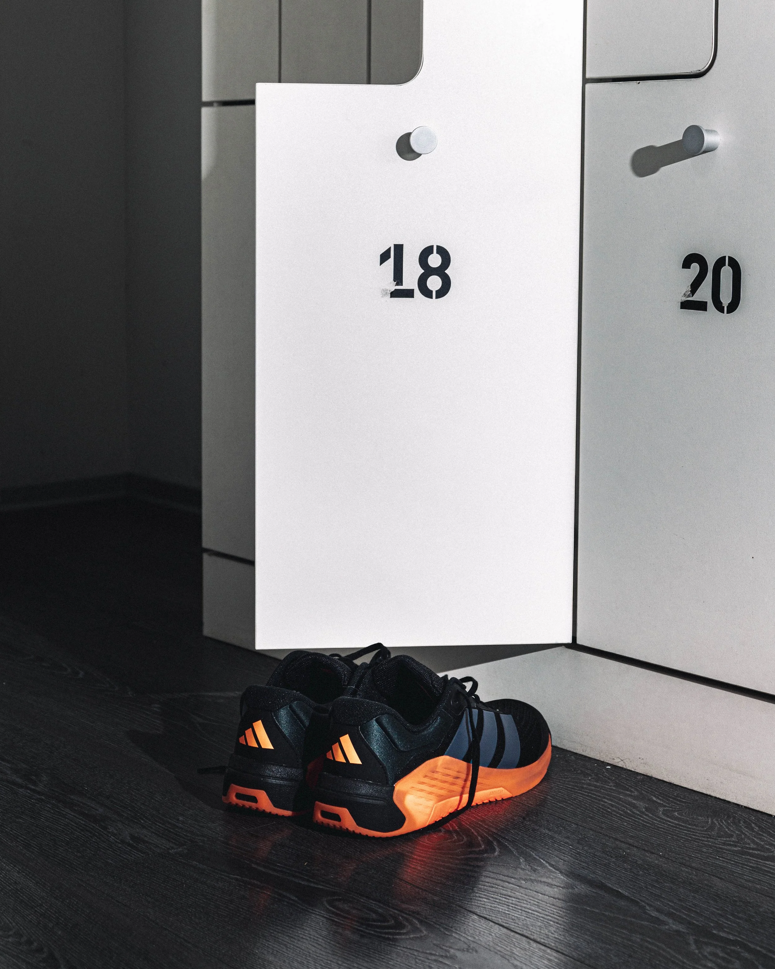 adidas -1-226 (2).jpg