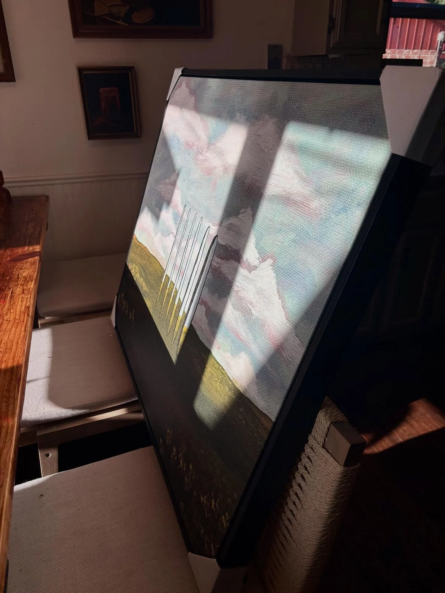 Did you know you can order any of my prints on stretched canvas and have it framed? I am now offering float frames and classic frames for canvas prints and box frames for fine art prints. Message/email me if you want a specific size framed before Chr