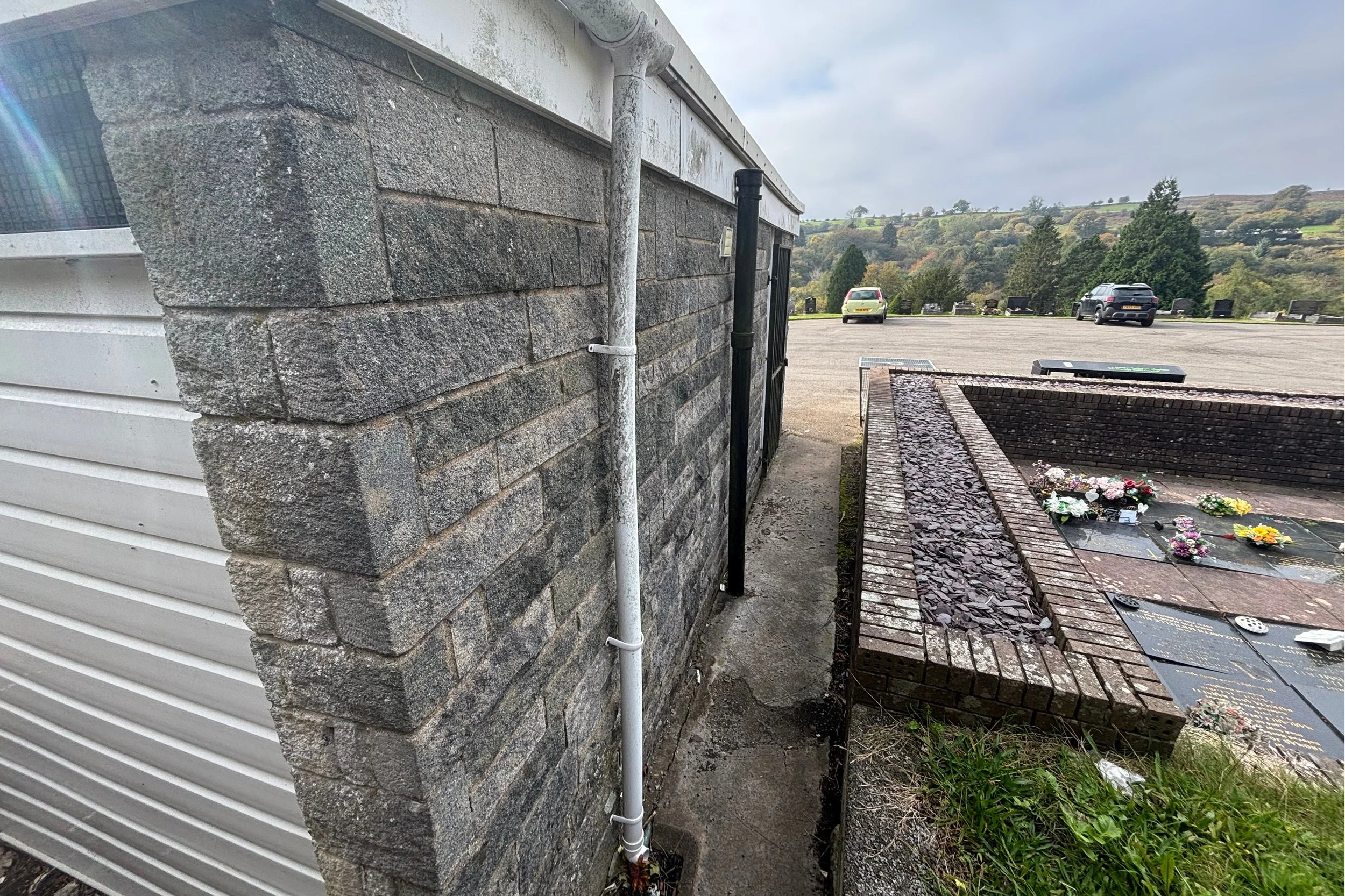 MERTHYR CEMETERY4.jpg