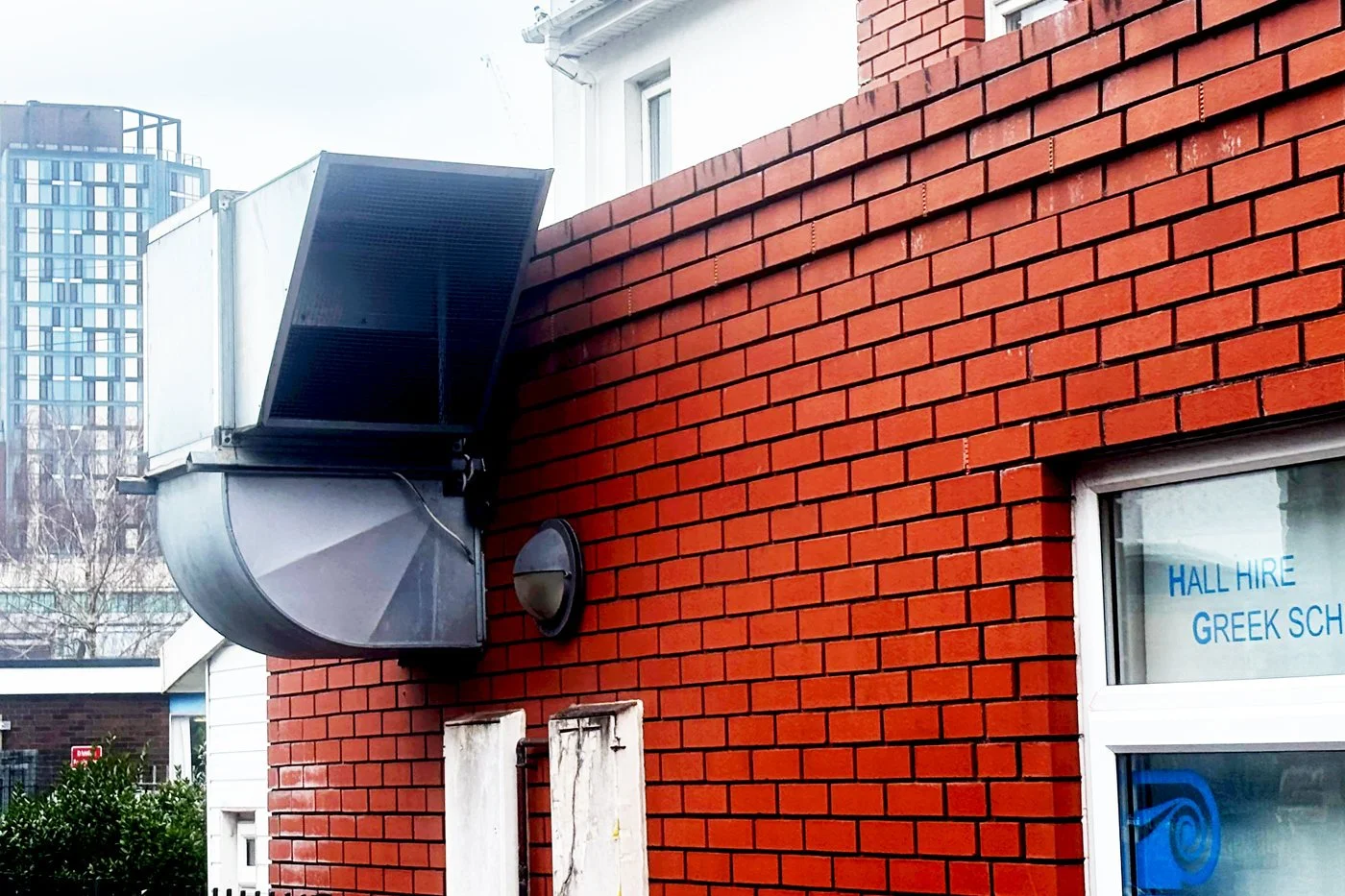 CARDIFF_185.jpg