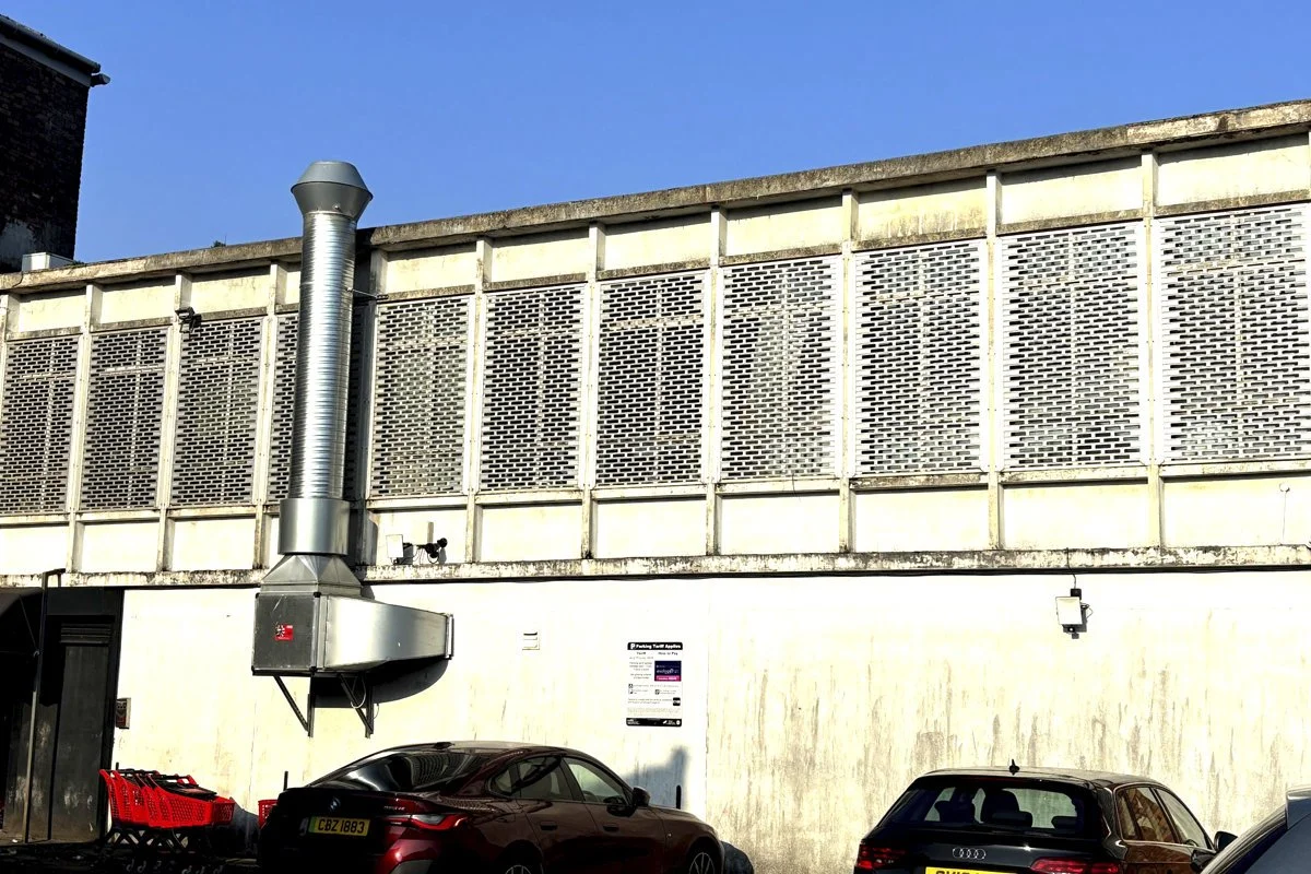 Cardiff city road_36.jpg