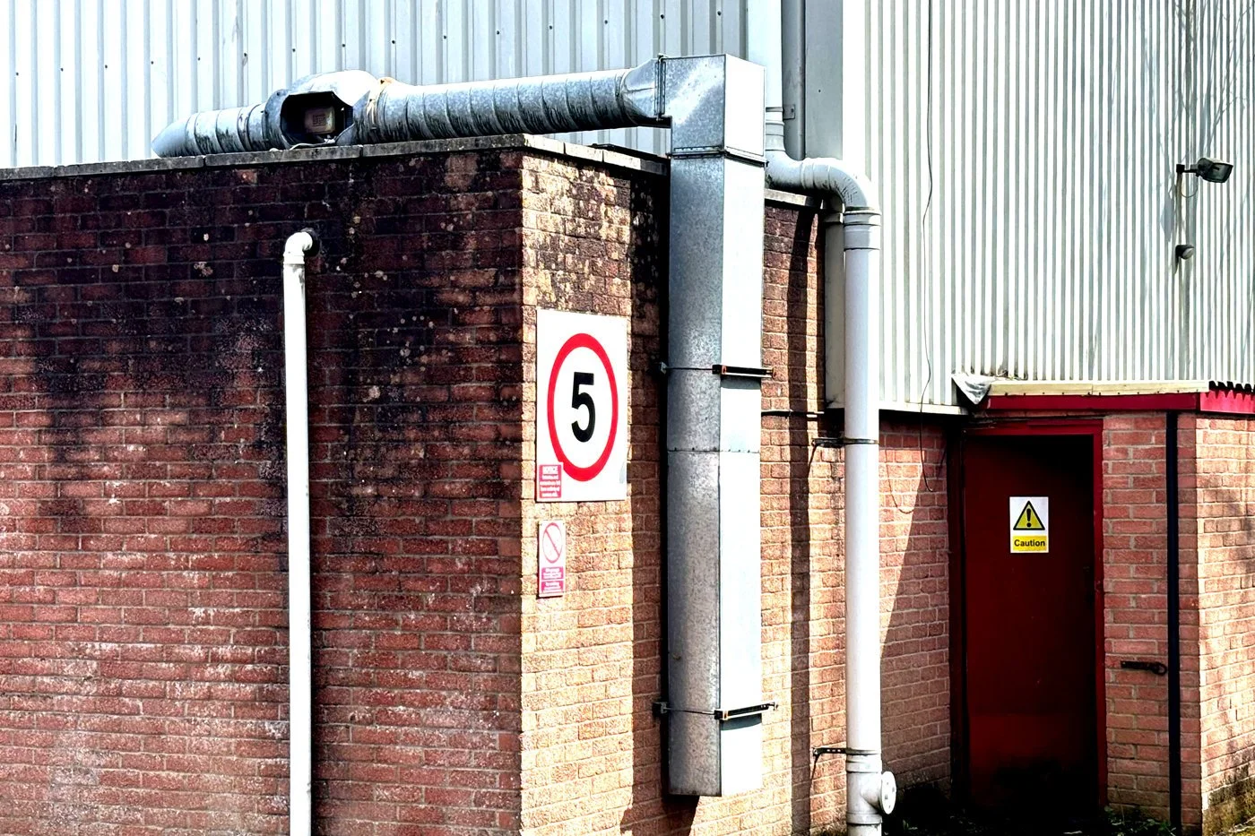 CARDIFF_194.jpg