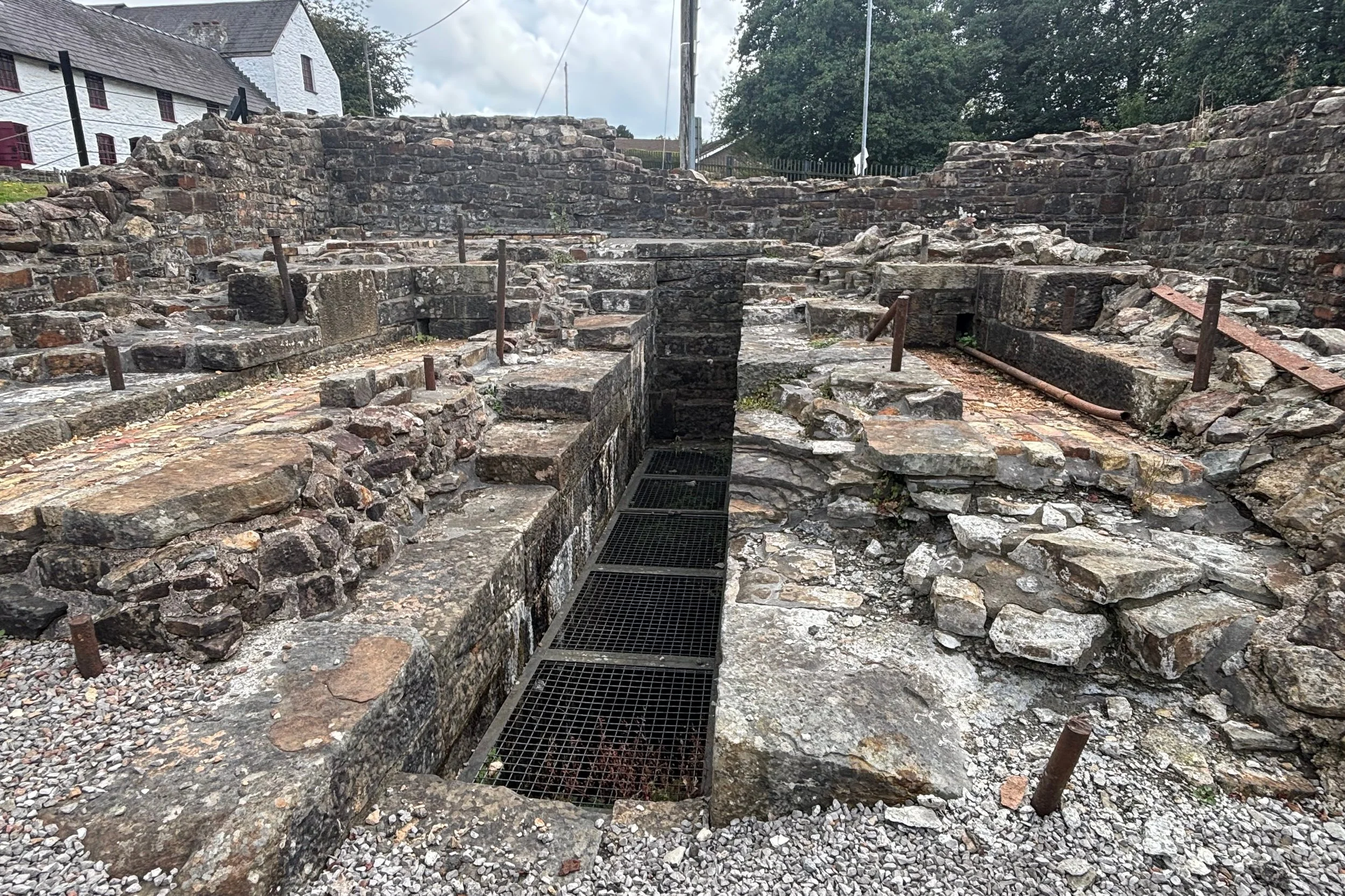 BLAEN18.jpg