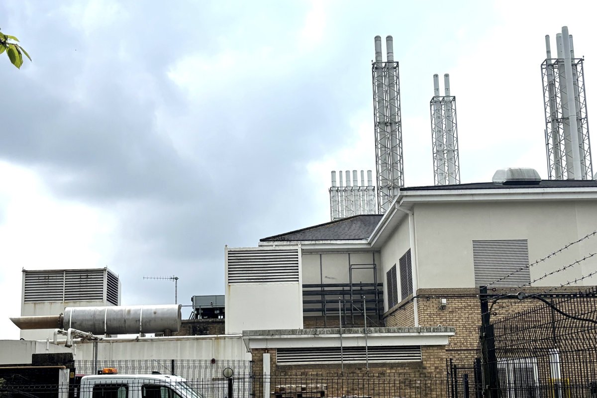 Royal glamorgan hospital_25.jpg