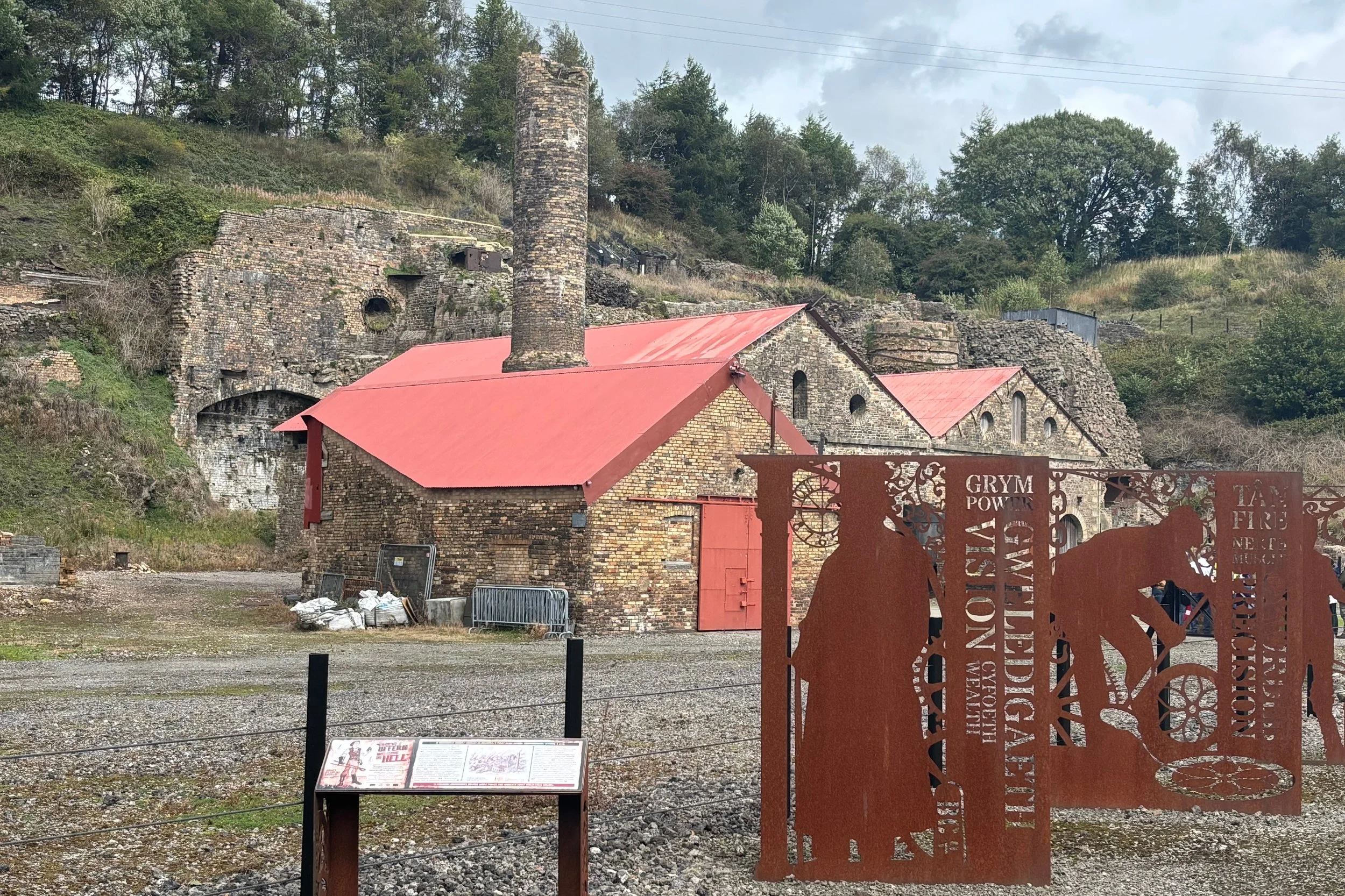 BLAEN2.jpg