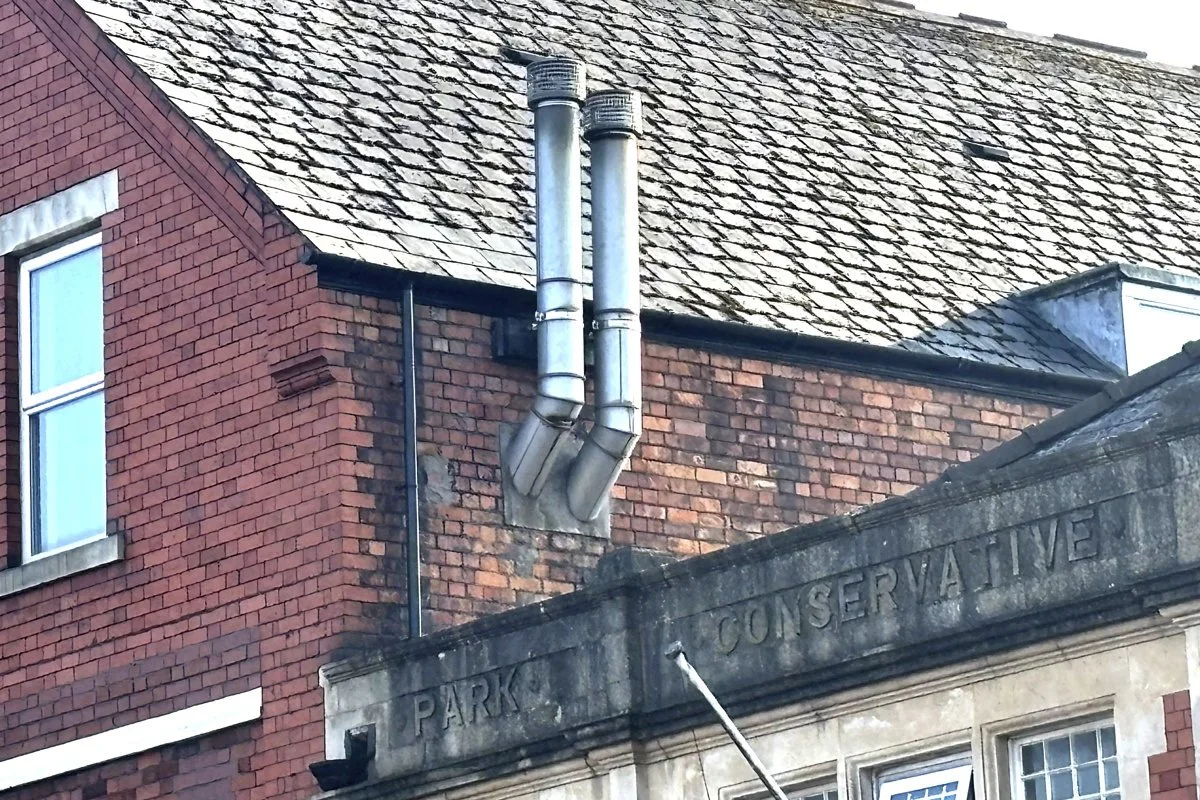 Cardiff city road_33.jpg