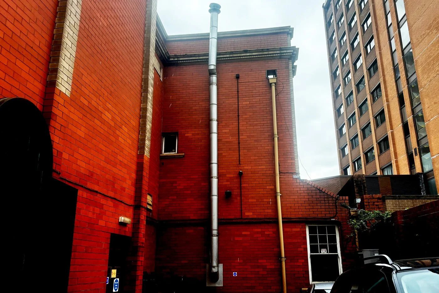 CARDIFF_184.jpg