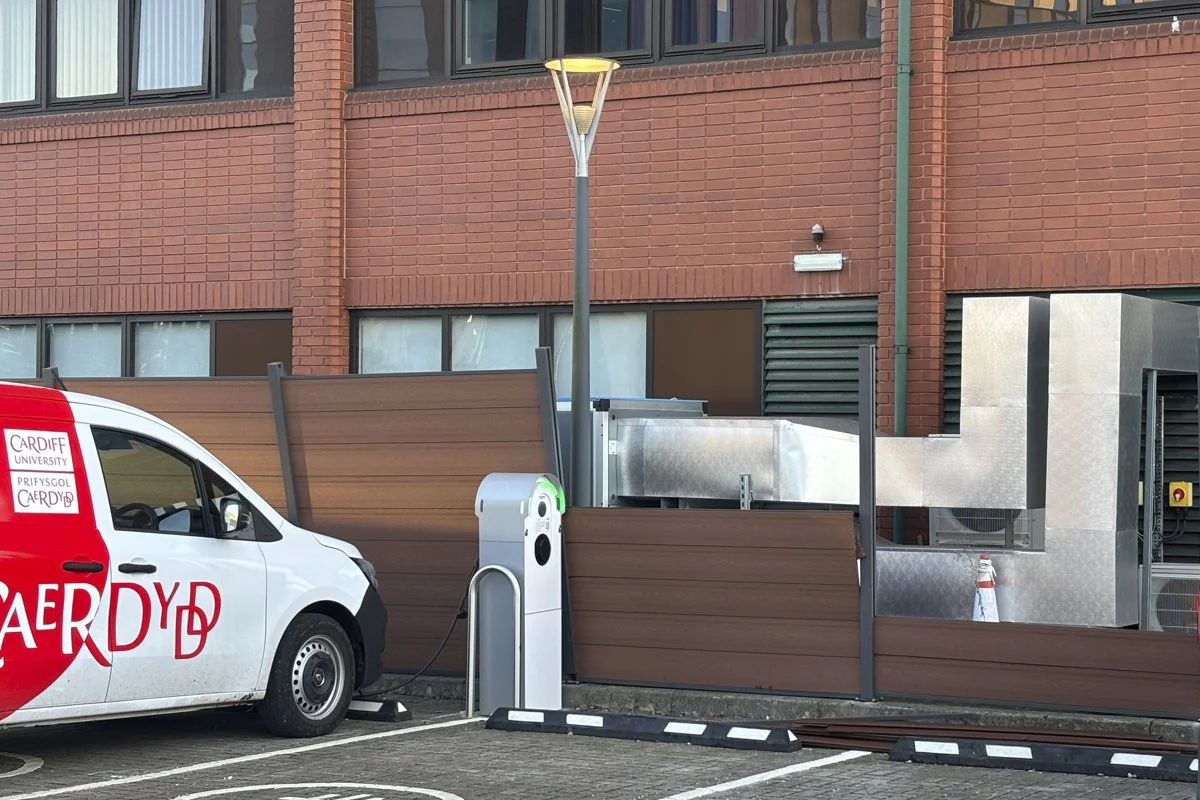 CARDIFF-UNI_64.jpg