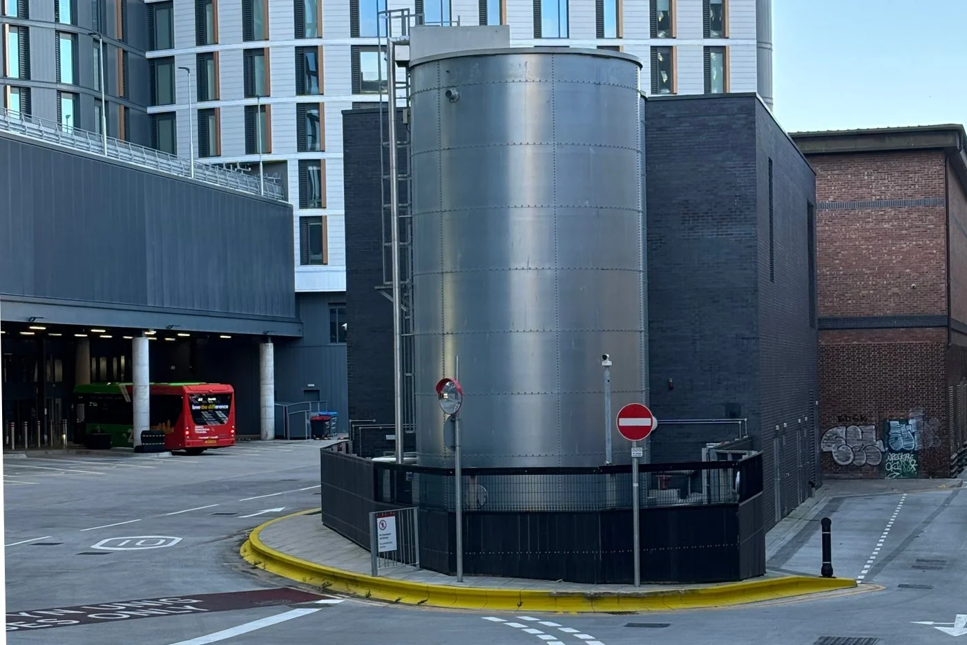 CARDIFF_36.jpg