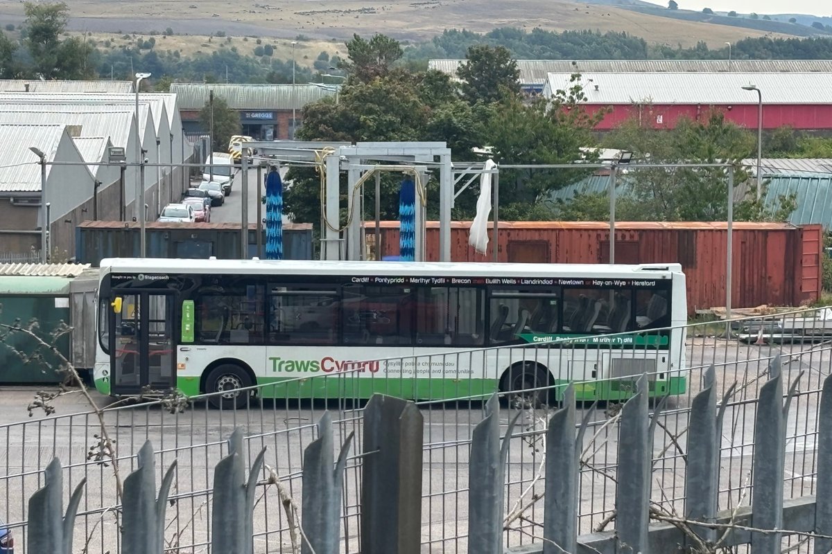MERTHYR_130.jpg