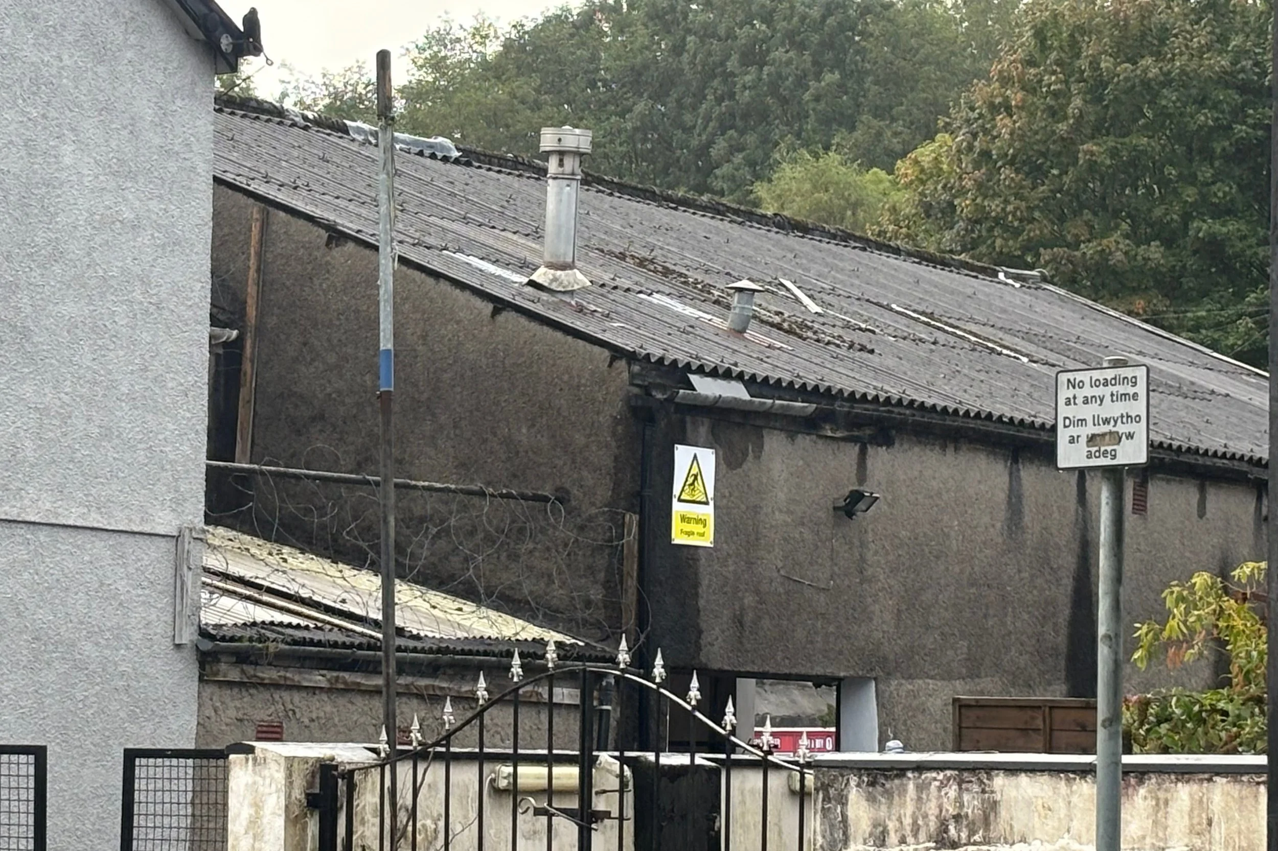 MERTHYR3.jpg