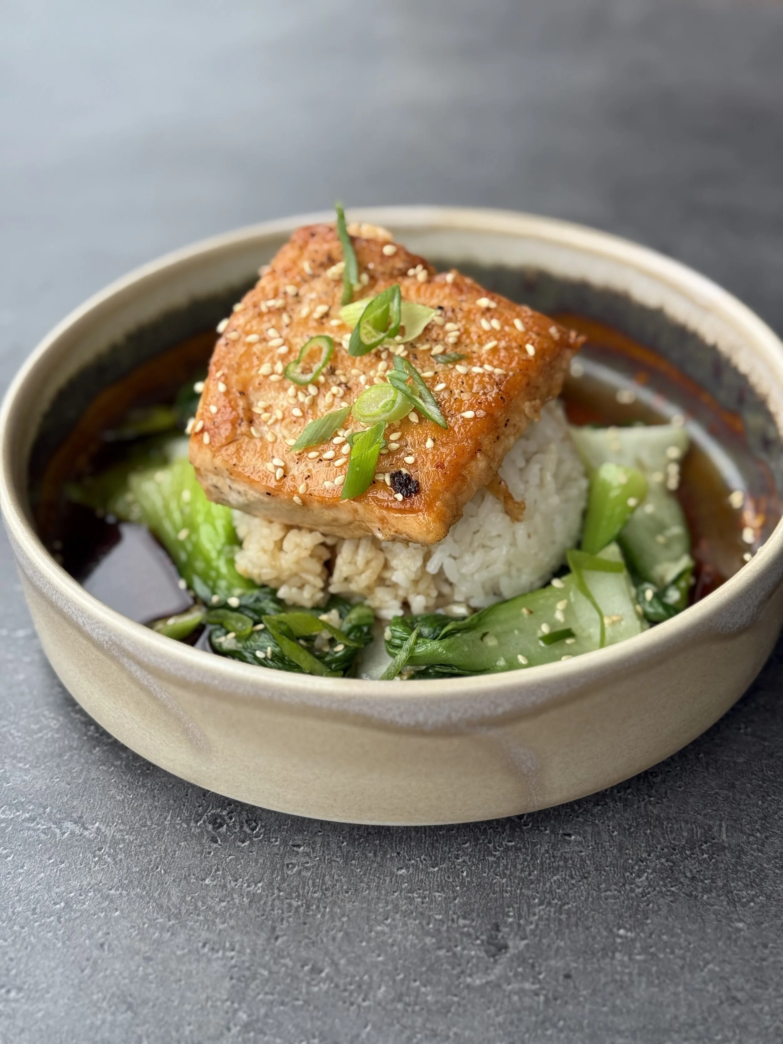 Pan Asian Salmon Bowl