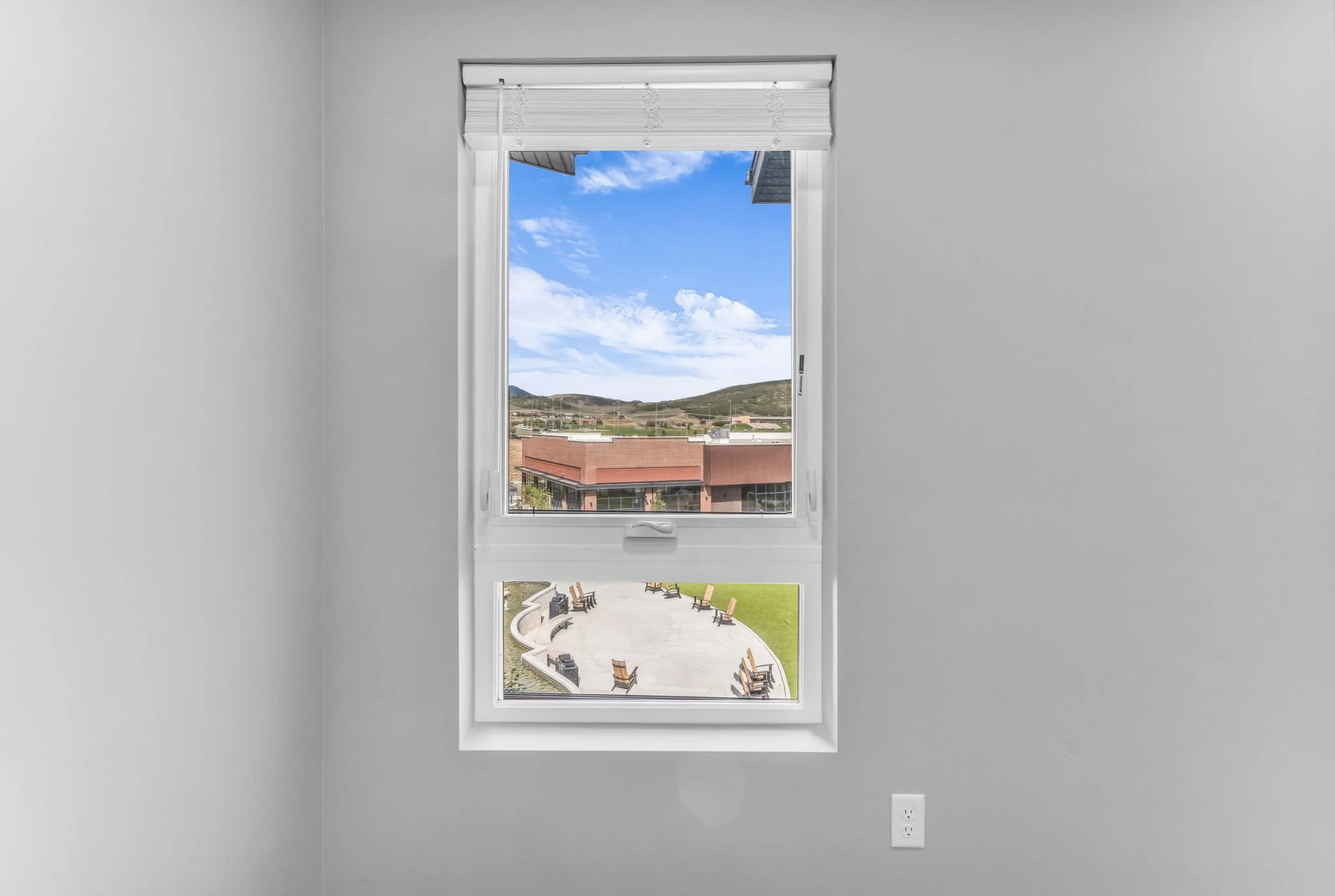 74-web-or-mls-3980-quinns-drive.jpg