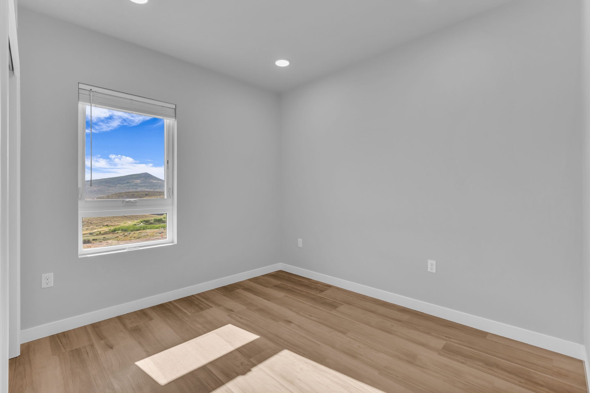 60-web-or-mls-3980-quinns-drive.jpg
