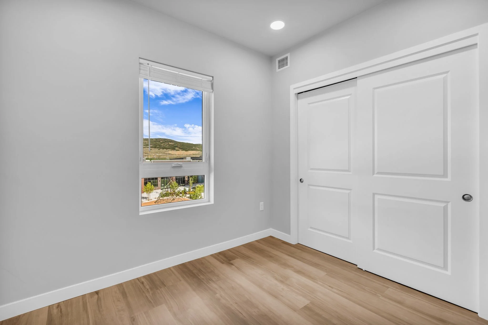 34-web-or-mls-3980-quinns-drive.jpg