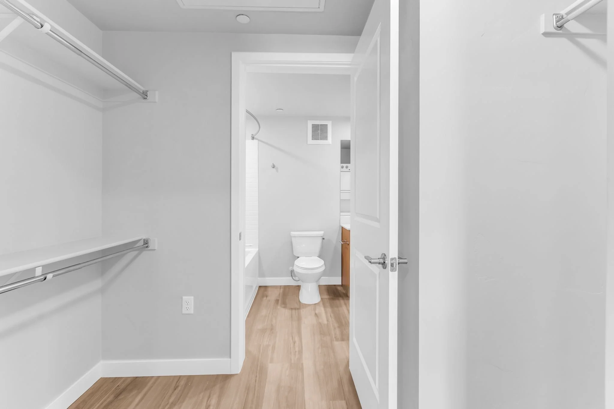 8-web-or-mls-3980-quinns-drive.jpg