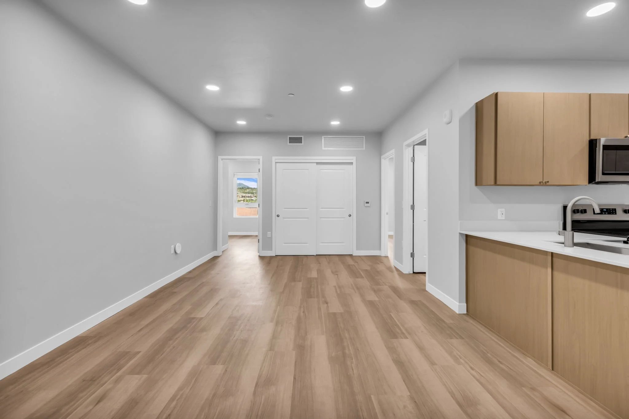 21-web-or-mls-3980-quinns-drive.jpg