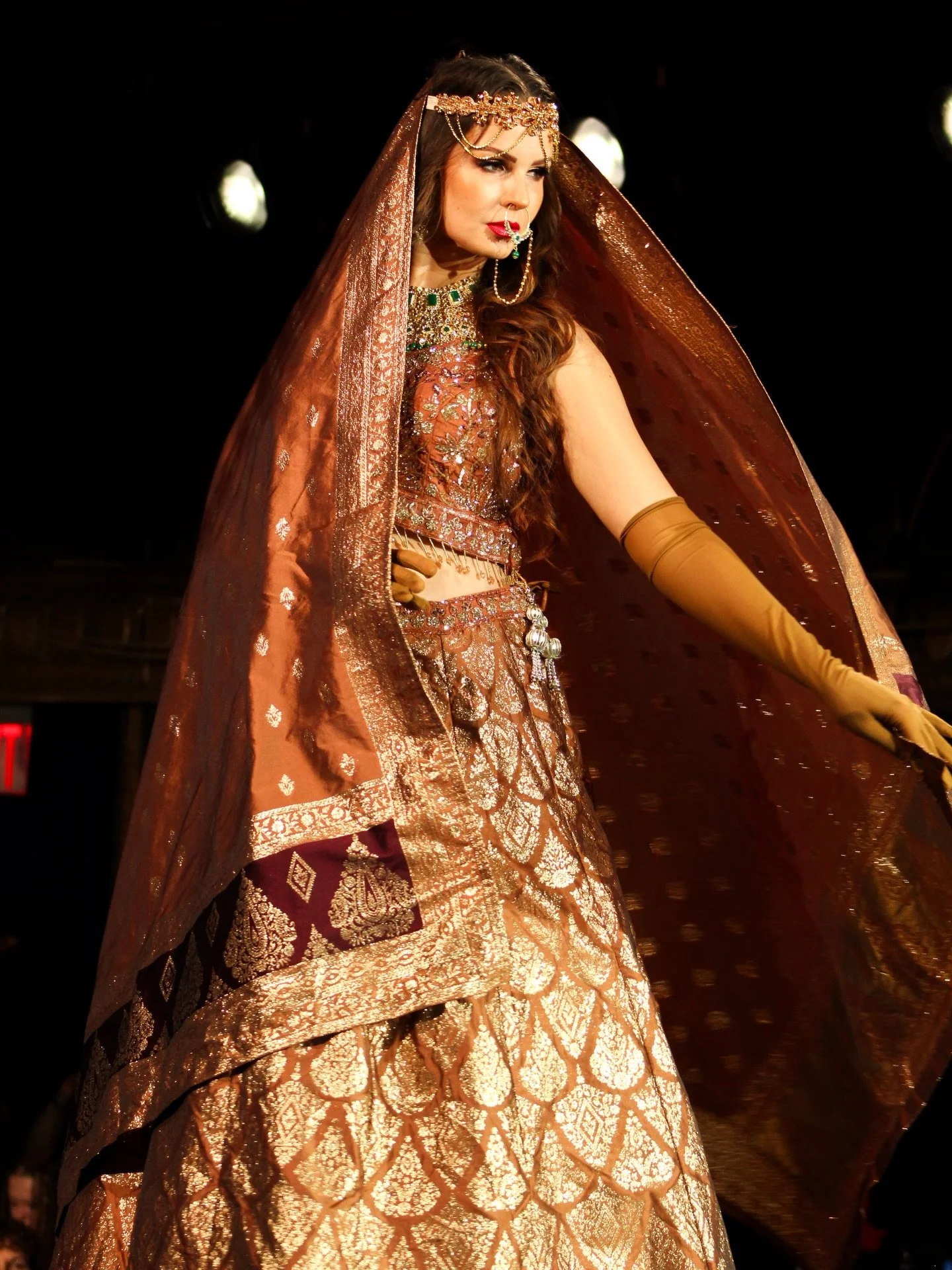When tradition meets the runway and the fabric tells a story💁🏽&zwj;♀️
.
NYFW through my lens ✨
.
Model: @moliveri.photography 
Designer: @bmatchy 
Production: @runway7fashion 
.
Capturing your moments, KAREN📸
.
Fashion &bull; Editorial &bull; NJ L