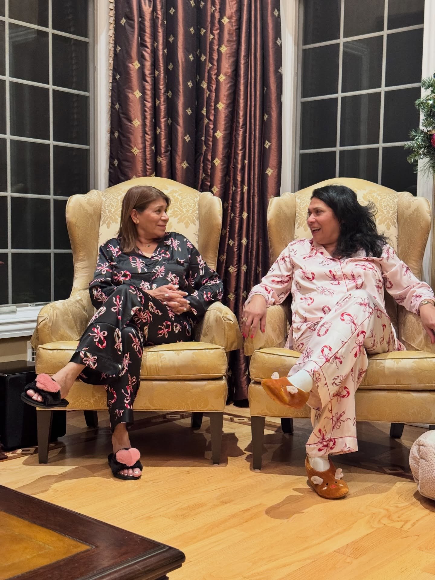 International Women&rsquo;s Day always reminds me how much I love what I do🥹🫶🏼

Getting to photograph women in all seasons of their lives like 
celebrating milestones, friendships, birthdays, motherhood, business &amp;professional ventures and eve