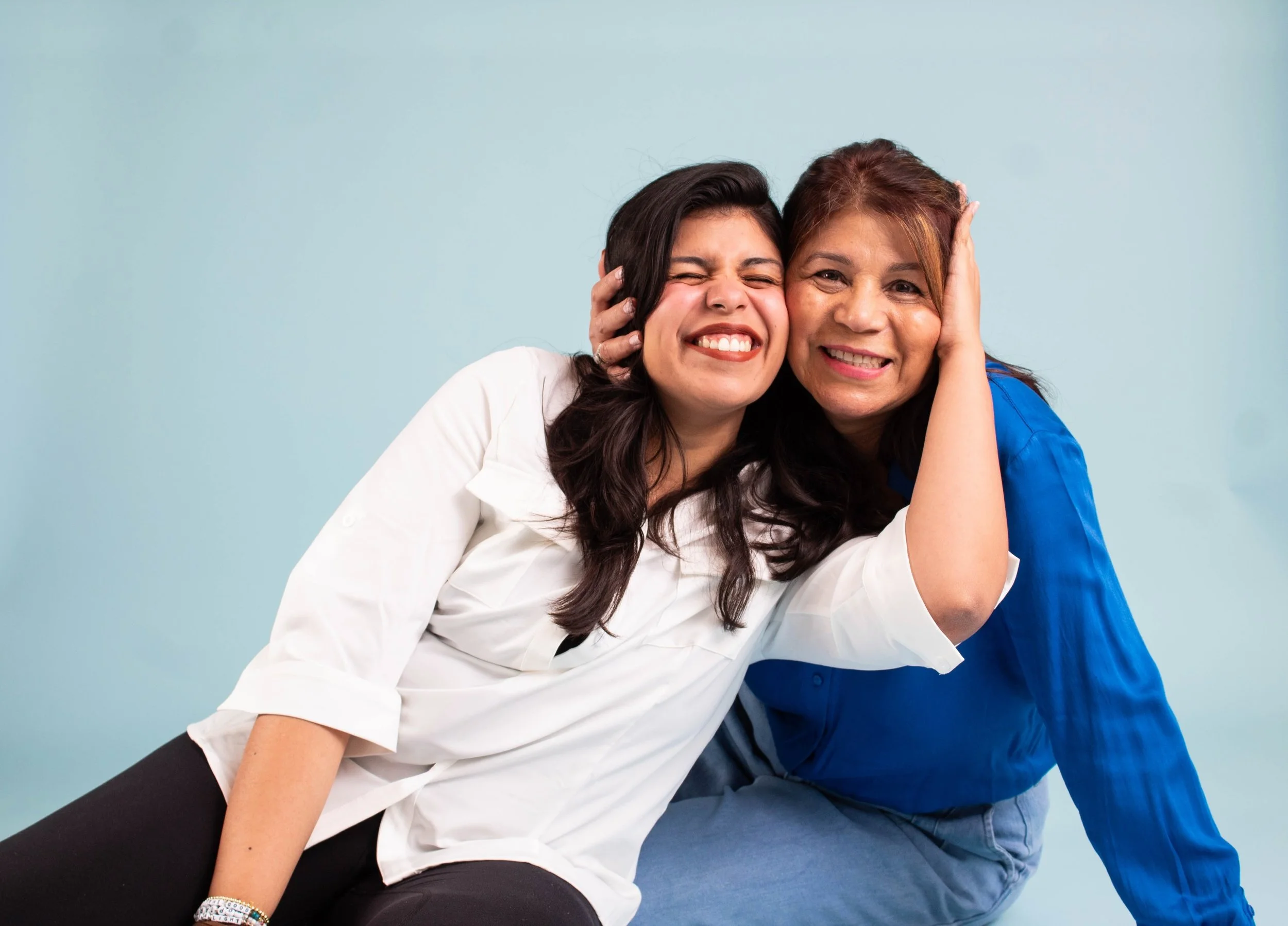 Happy Mother&rsquo;s Day to the incredible women that I have had the privilege of capturing moments for🥹✨
.
May you feel truly loved, blessed and honored on your special day🥹
.
Capturing your moments, KAREN📸
.
#mothersday #lifestylephotographer #b