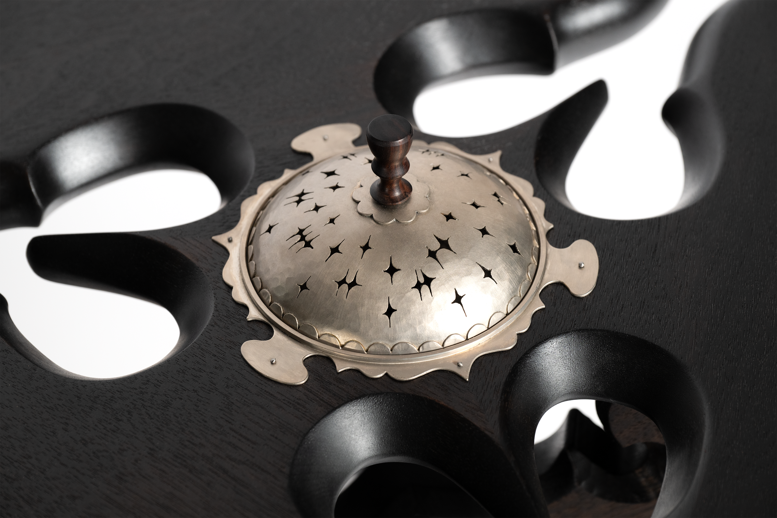 Censer-Detail-Closed.png