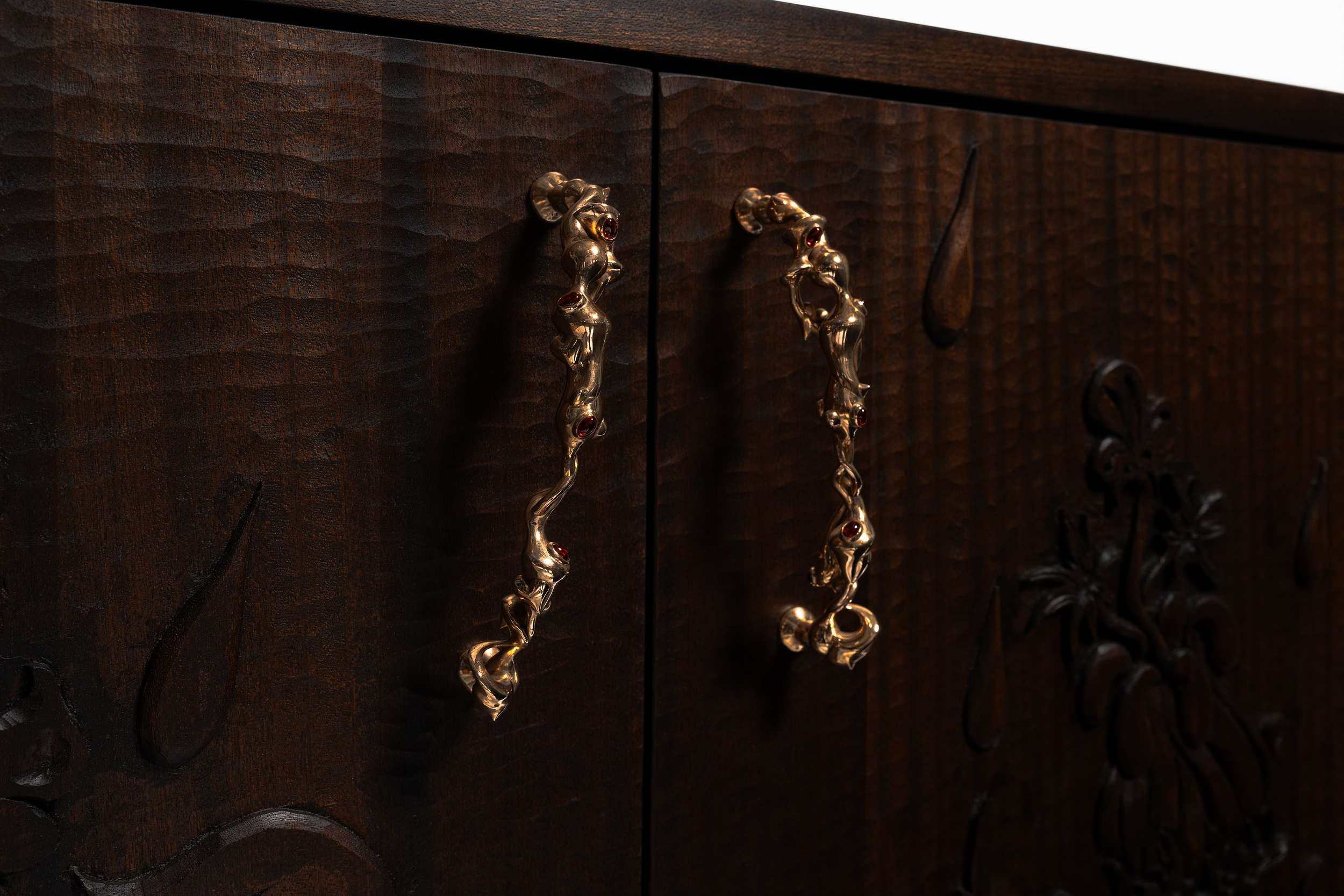 Cabinet-Handles-2.png