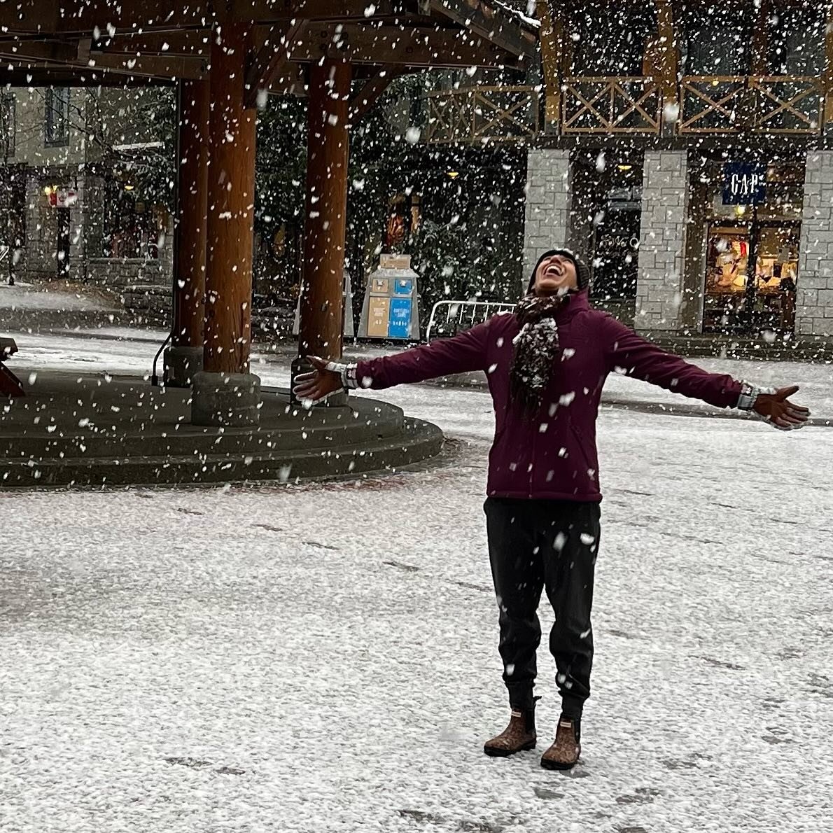 Standing in the heart of my favorite place, Mammoth Mountain, with my arms wide open and my face tilted to catch snowflakes, I&rsquo;m reminded of the beauty in life&rsquo;s simplest joys. Gratitude isn&rsquo;t just about the big wins; it&rsquo;s abo