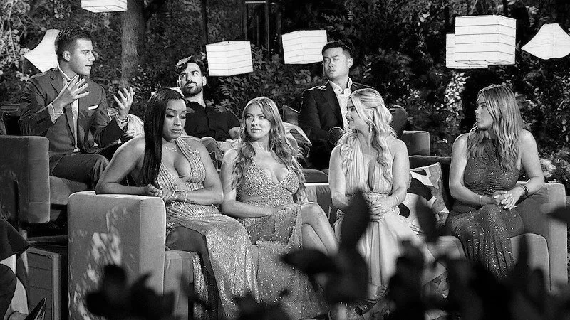 LOVE IS BLIND: SEASON 9