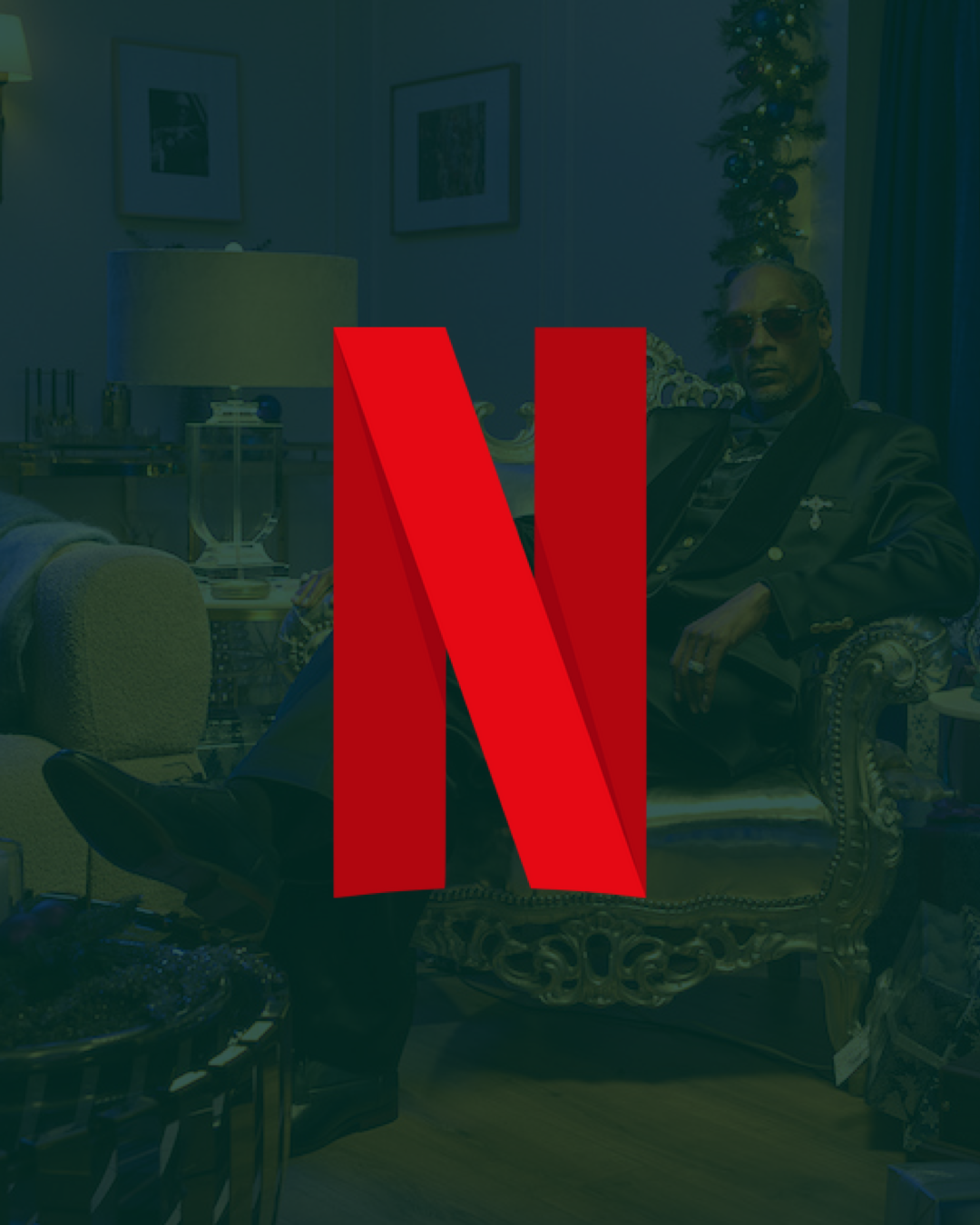 SNOOP'S HOLIDAY HALFTIME PARTY