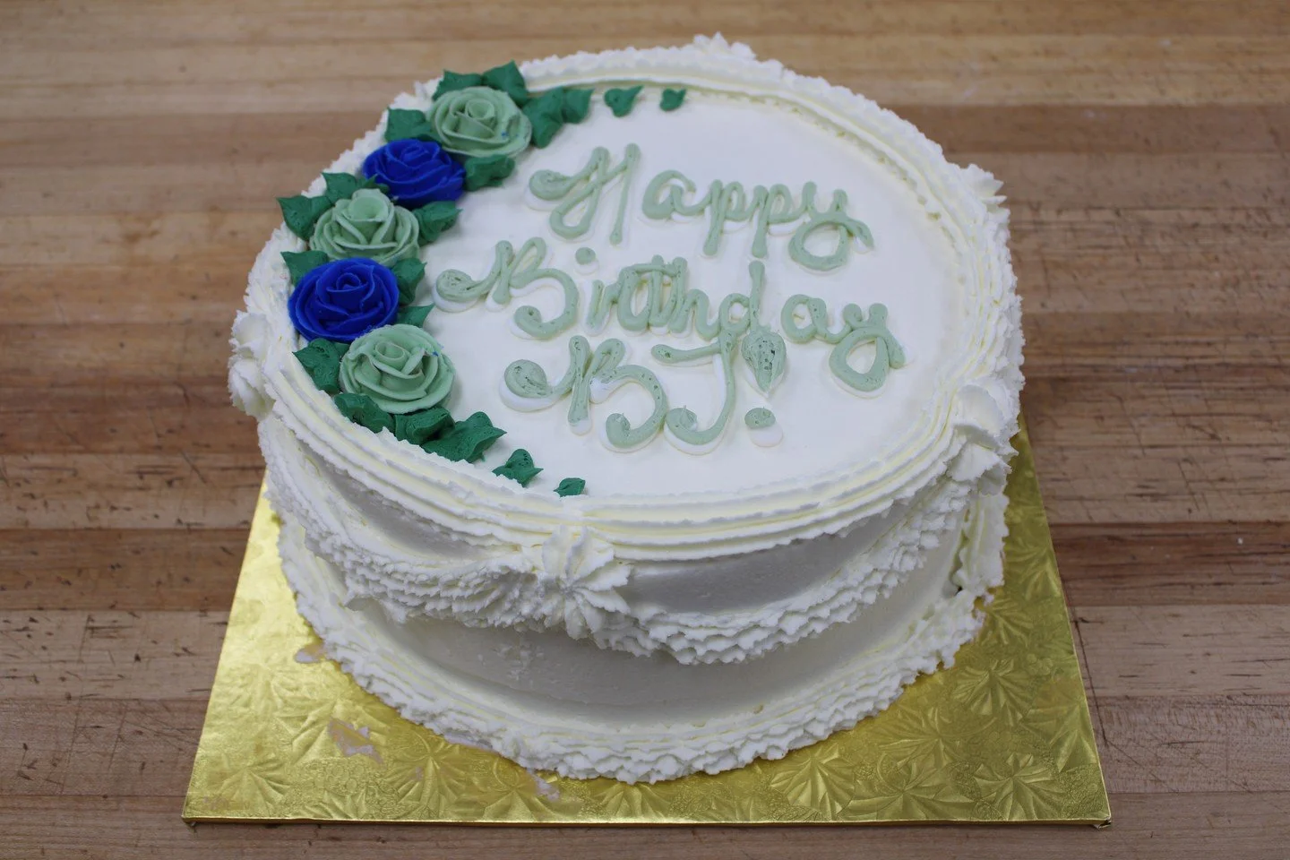 Happy Birthday BJ!! #antoinespastryshop #richthebaker #bakerylife #bakery #baker #whippedcreamstrawberry #happybirthday