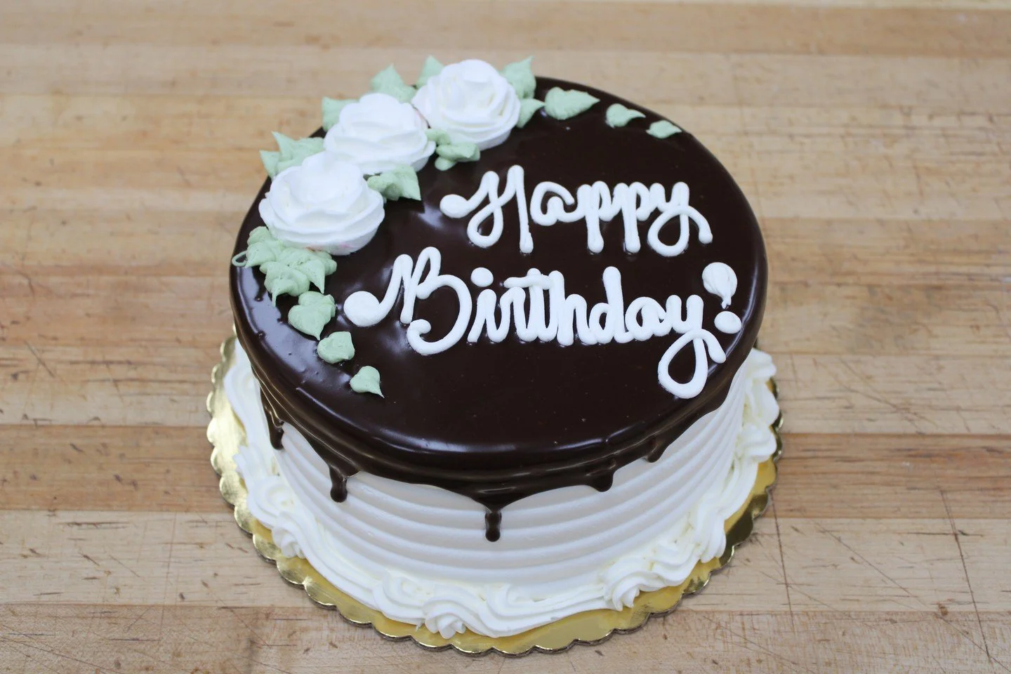 Happiest of Birthdays!! Here's to a day filled with so much cake you'll need to unbutton your pants! 🎂😂 #antoinespastryshop #richthebaker #livingthatbakerylife #bakerextraordinaire #cakemageddon #anotheryearclosertodiabeetus #happybirthday