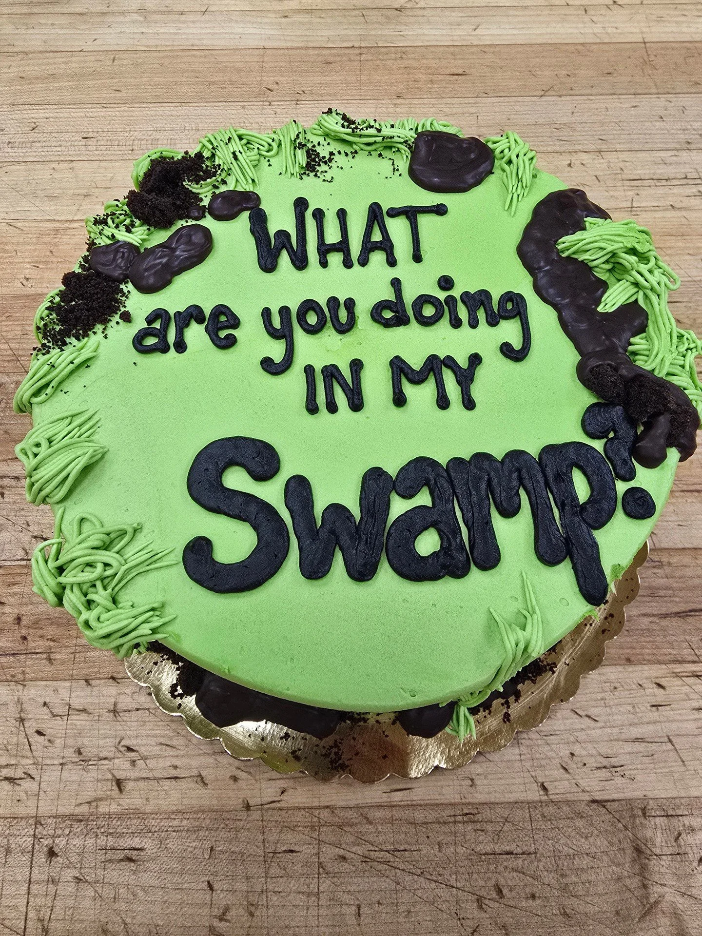 What are you doing in my swamp?? #antoinespastryshop #shrek #cake #cakes #bakery #bakerylife #shrekthemovie #donkey #swamp #dreamworks @Shrek #richthebaker @dreamworks