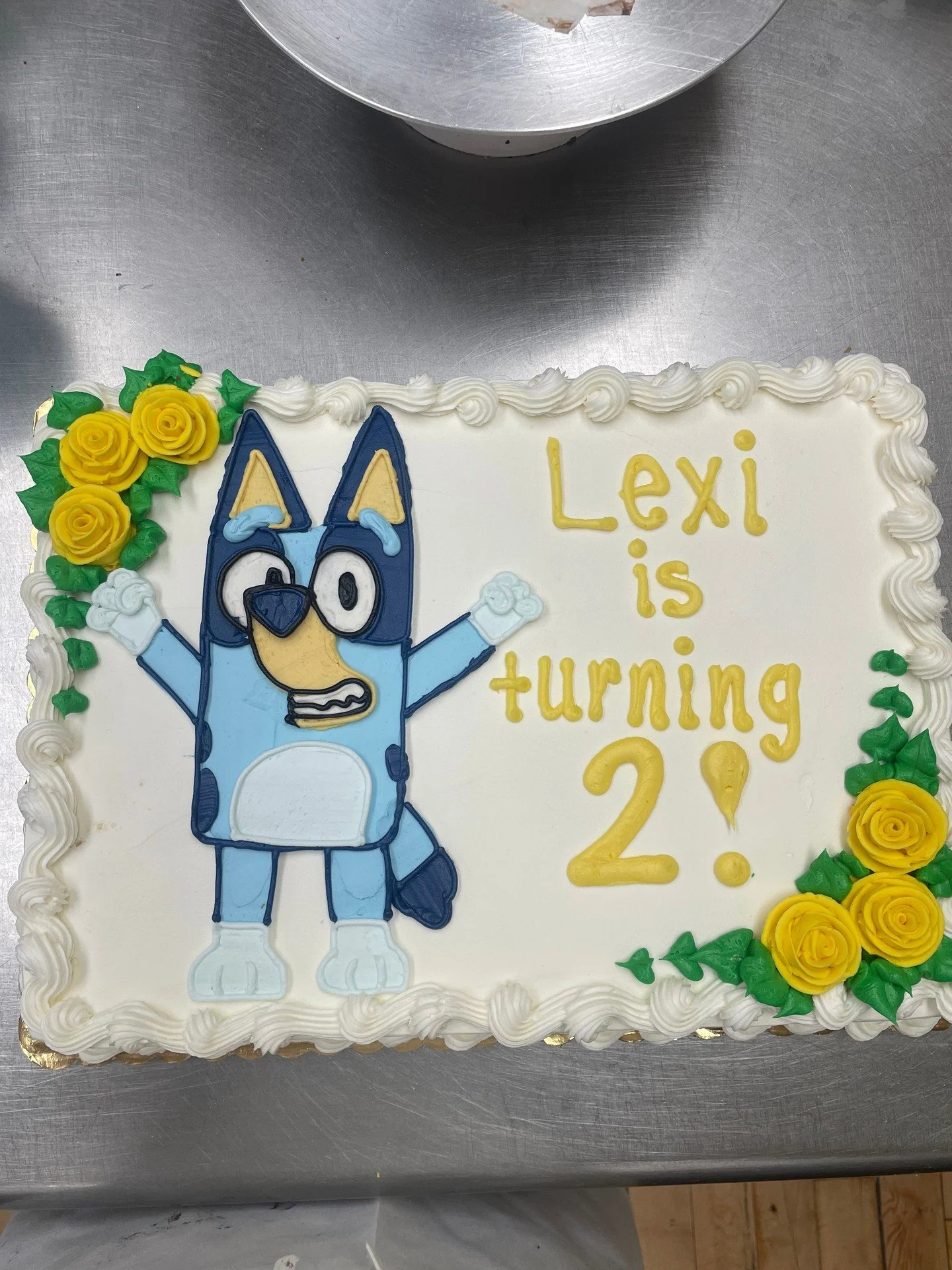 Its Bluey!! Lexi is turning two!! @bluey #antoinespastryshop #cake #cakes #happybirthday #vanillacake #frosting #richthebaker