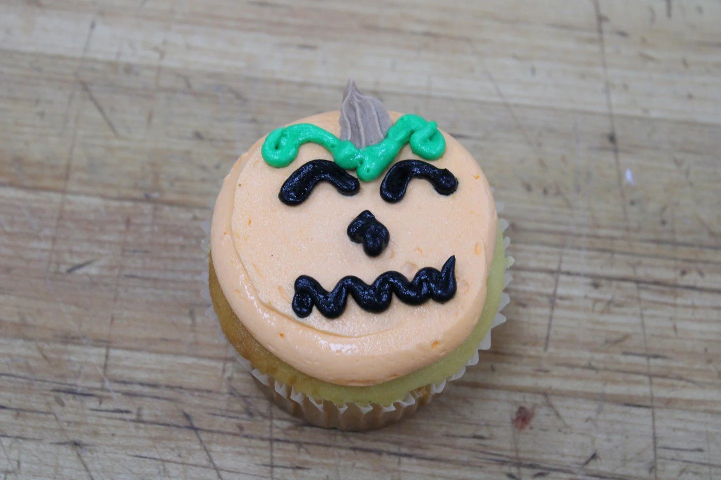 Happy Halloween!! Stop in to get your Halloween cupcakes today! We have a Jack-o-lantern, zombie, spider, and a mummy!! #antoinespastryshop #baker #bakery #halloween #cupcakes #richthebaker #vanilla #chocolate #holiday