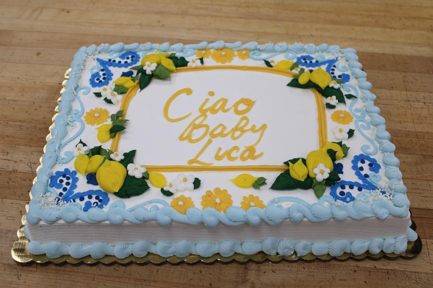 Ciao Baby Luca! #antoinespastryshop #bakery #baker #cake #cakes #vanillacake #richthebaker #frosting