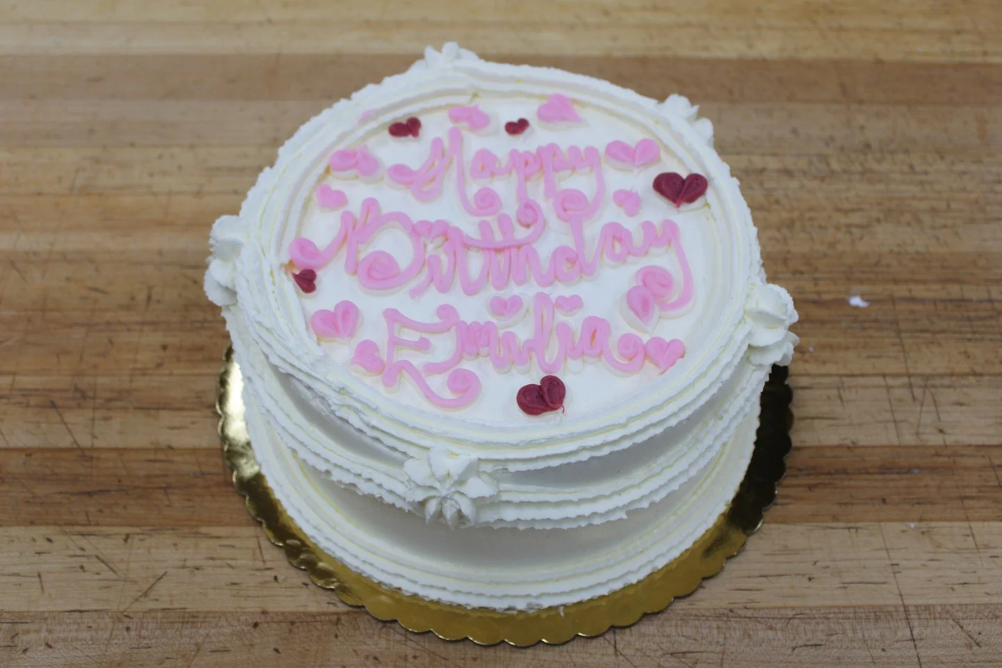 Happy Birthday Emilia! #antoinespastryshop #bakery #bakerylife #cakes #cake #chocolate #richthebaker #vanilla #happybirthday