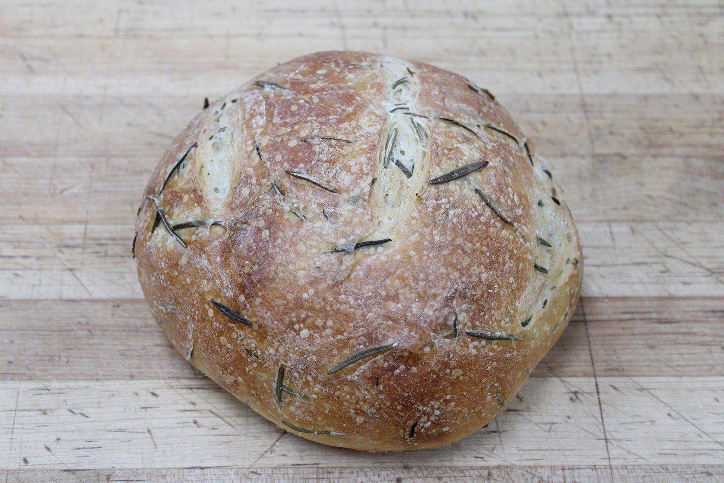 Rosemary Olive Oil Bread!! We use only the best fresh rosemary in our loaf with high quality olive oil! Perfect for sandwiches, dipping, and toasting!! #antoinespastryshop #bakery #breads #yeast #bakerylife #richthebaker #rosemary #artisanbread #brea